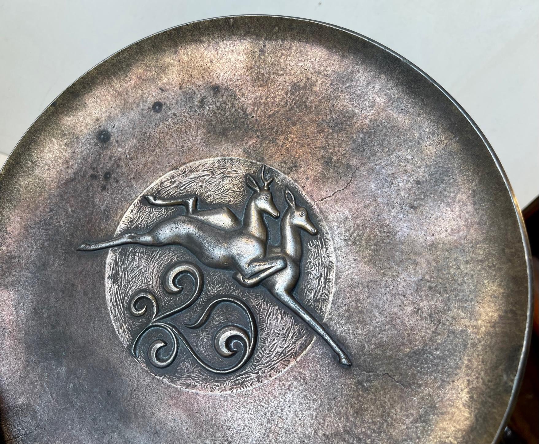 European Art Deco Bronze Dish with Antelopes, 1930s