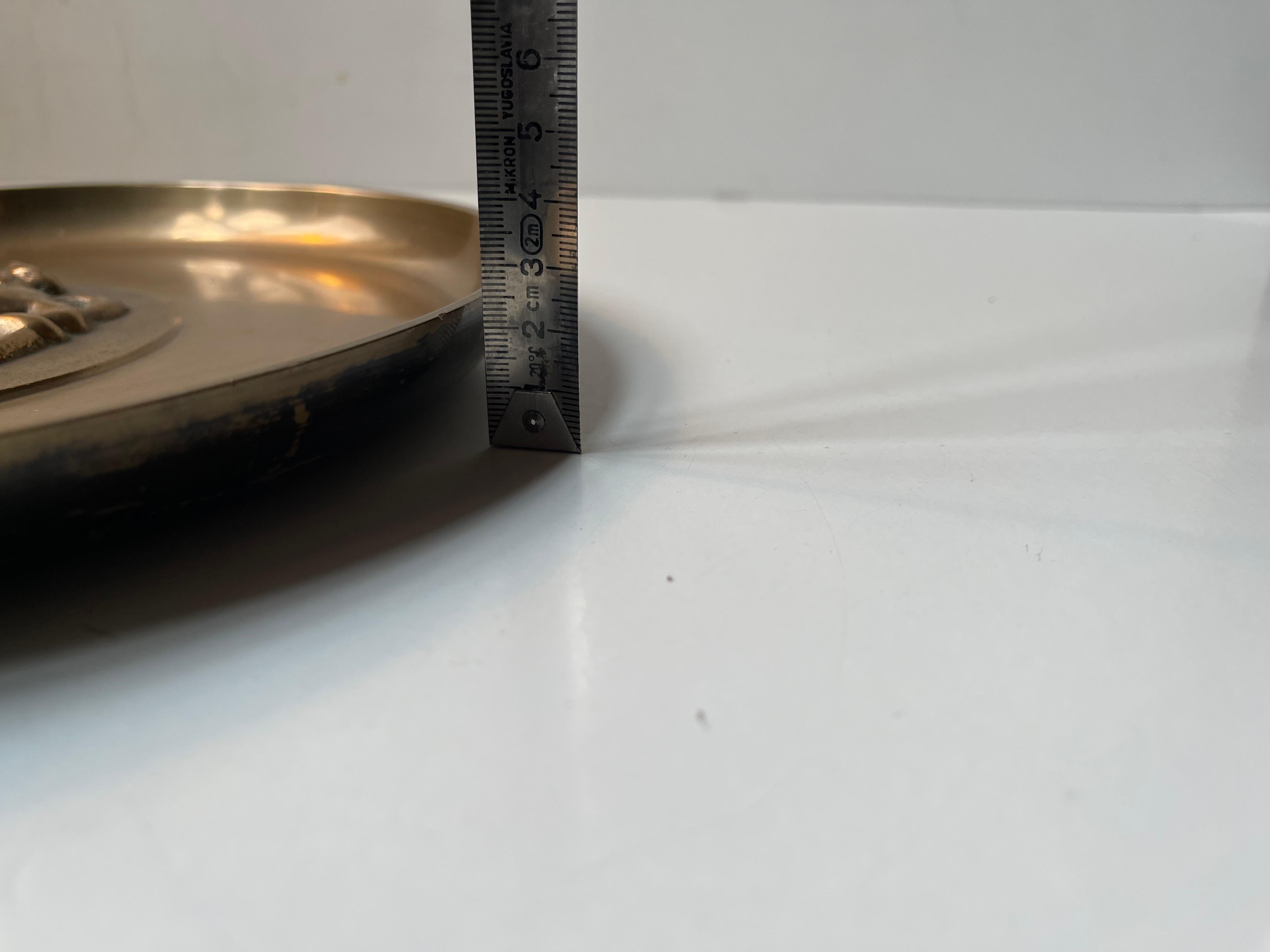Art Deco Bronze Dish with The Genesis Motif by Tinos, 1930s im Angebot 3