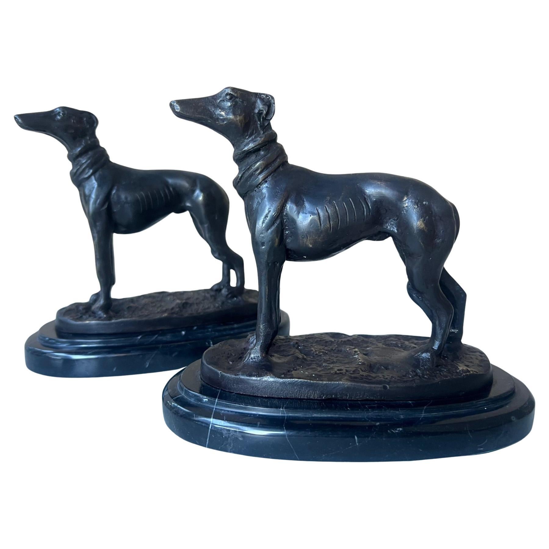 Chiens Art Déco en bronze sur socle en marbre - Lot de 2 en vente 2