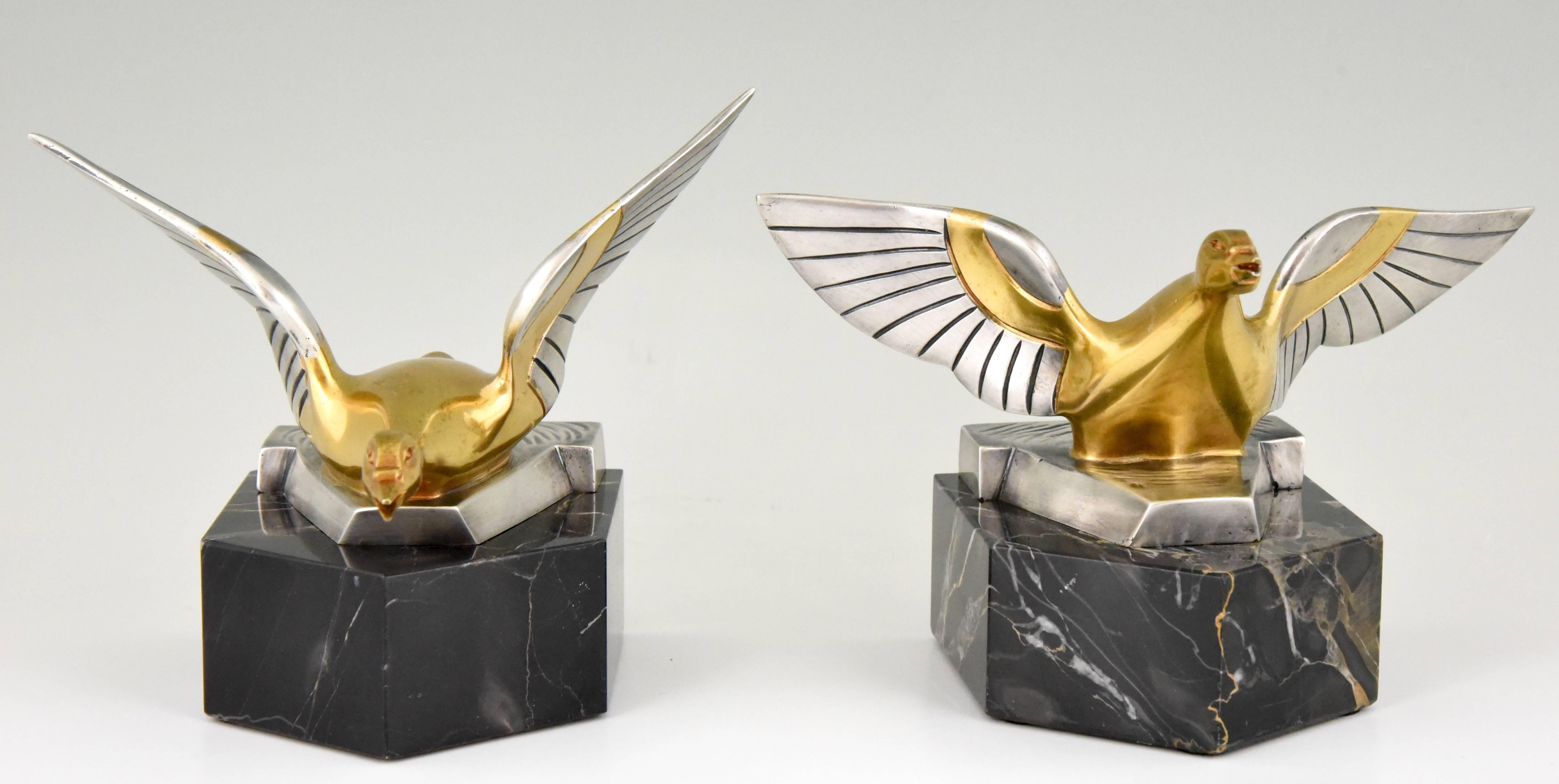 French Art Deco Bronze Duck Bookends by F. H. Danvin, France, 1930