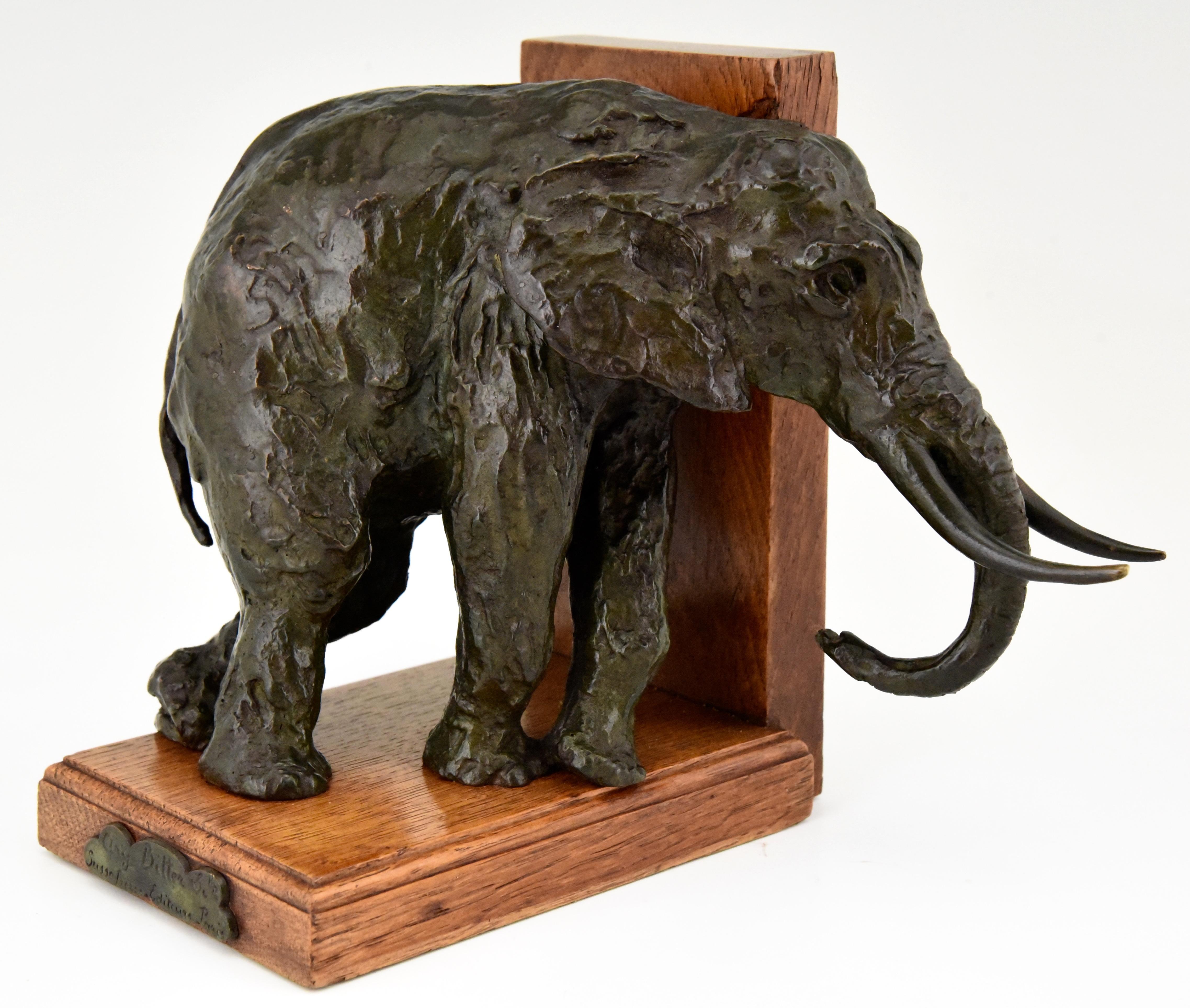 Early 20th Century Art Deco bronze elephant bookends Ary Bitter Susse Freres Foundry, 1920