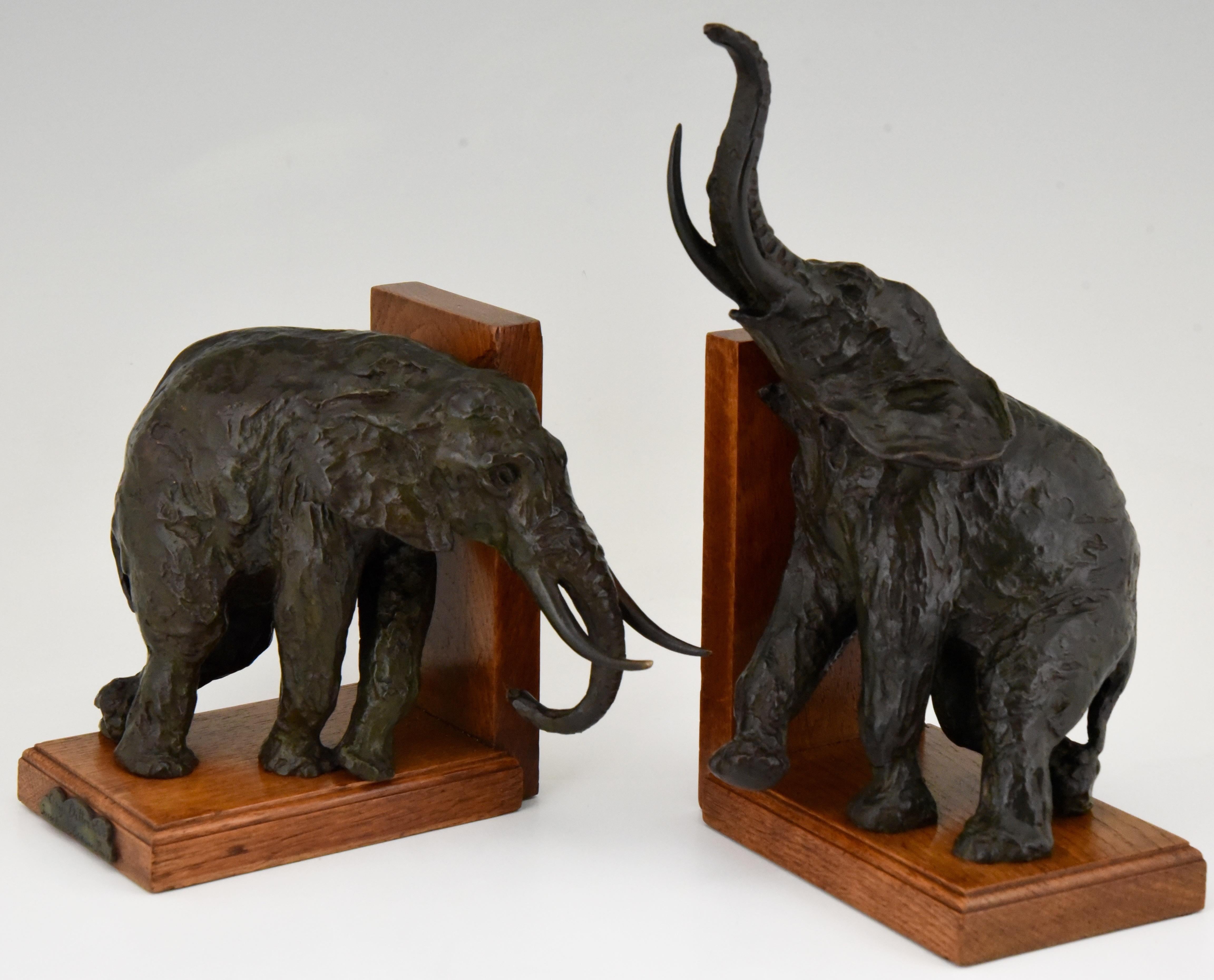 Art Deco bronze elephant bookends Ary Bitter Susse Freres Foundry, 1920 1