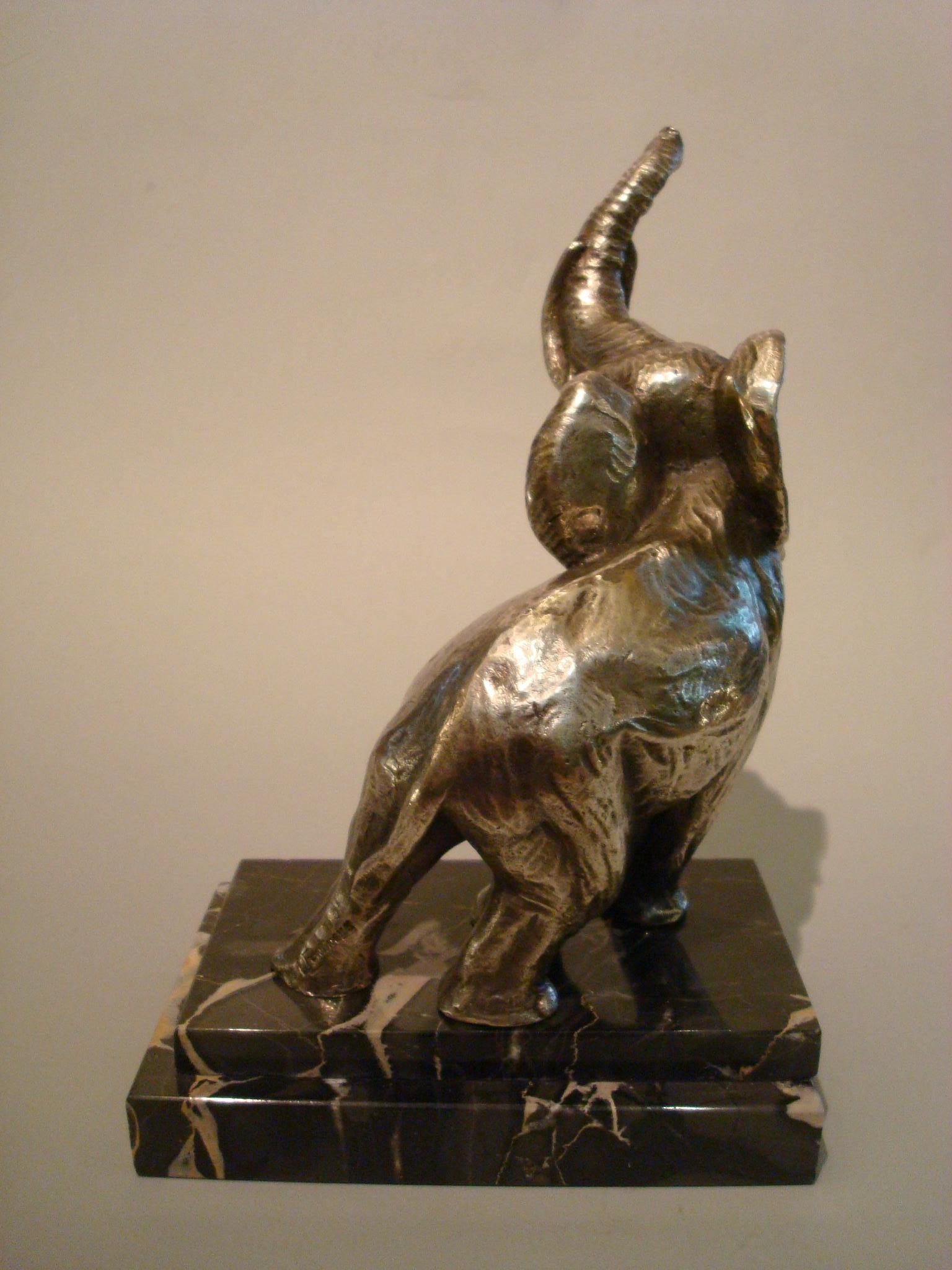 Art Deco Bronze Elephant Bookends by Fontinelle In Good Condition In Buenos Aires, Olivos