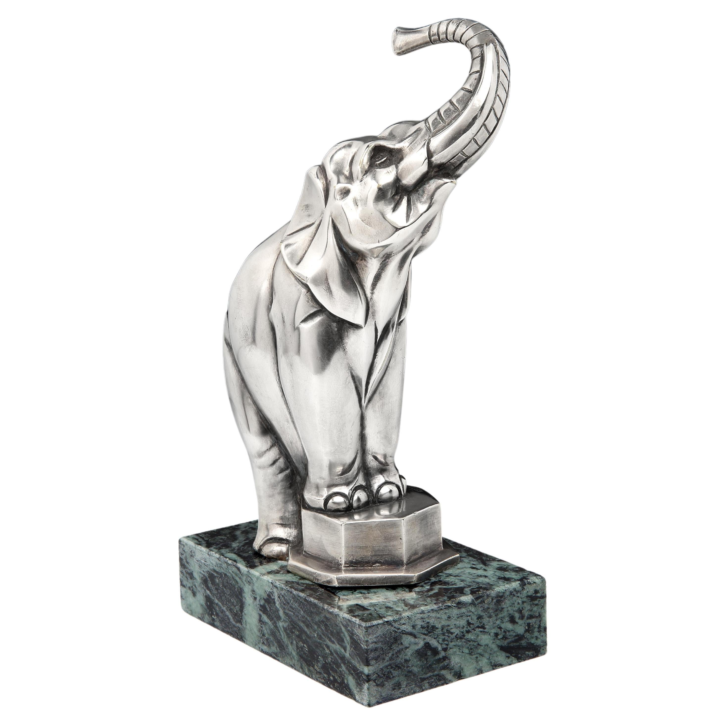 Art Deco Bronze Elephant by Jean de la Fontinelle, 1930 For Sale