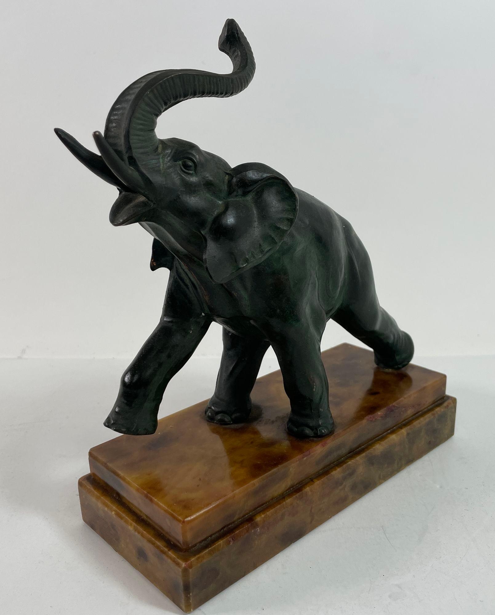 Art Deco Bronze Elephant Sculpture with Raised Trunk Made in Italy For Sale 1