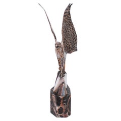Sculpture de faucon en bronze Art Déco par Henri Rischmann Signé à la jambe Français 1920's