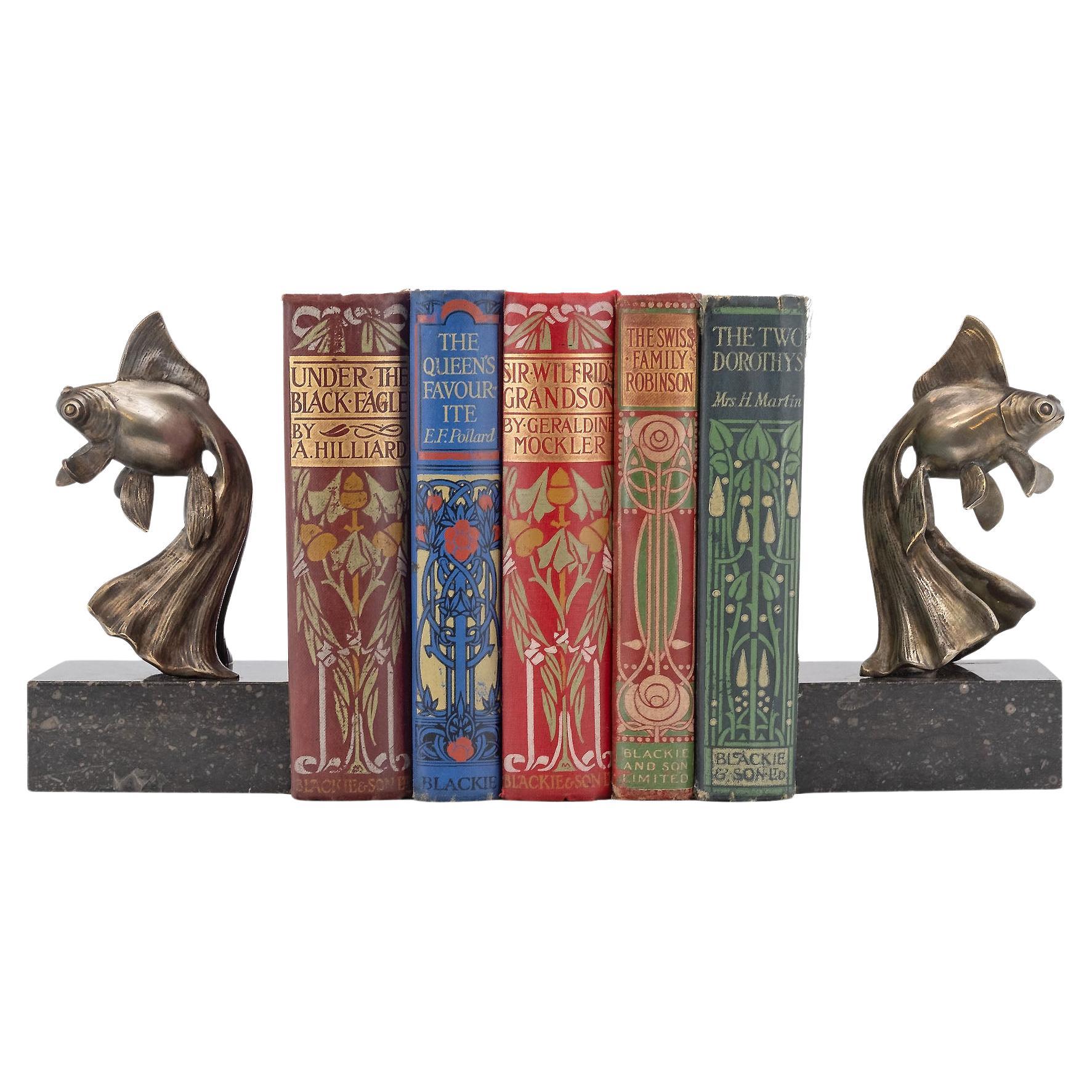 Art Deco Bronze Fancy Goldfisch-Buchstützen von Georges Raoul Garreau Französisch 1920er Jahre