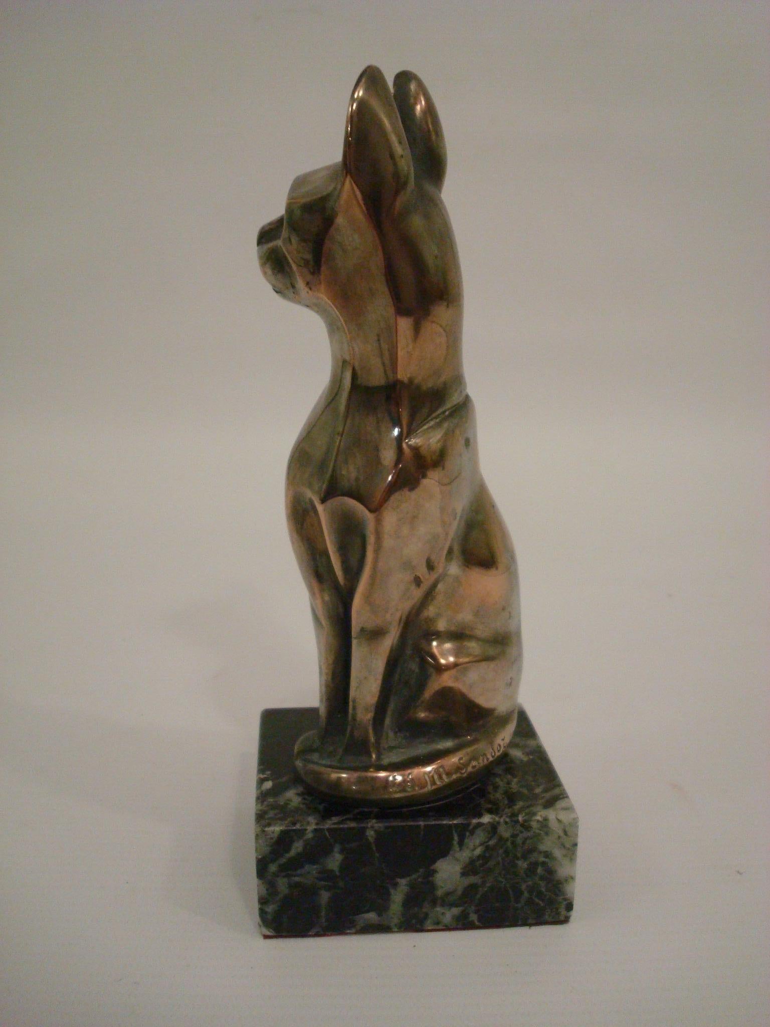 Argenté Figure en bronze Art Déco d'un chat De Siam Assis » d'Edouard M. Sandoz en vente