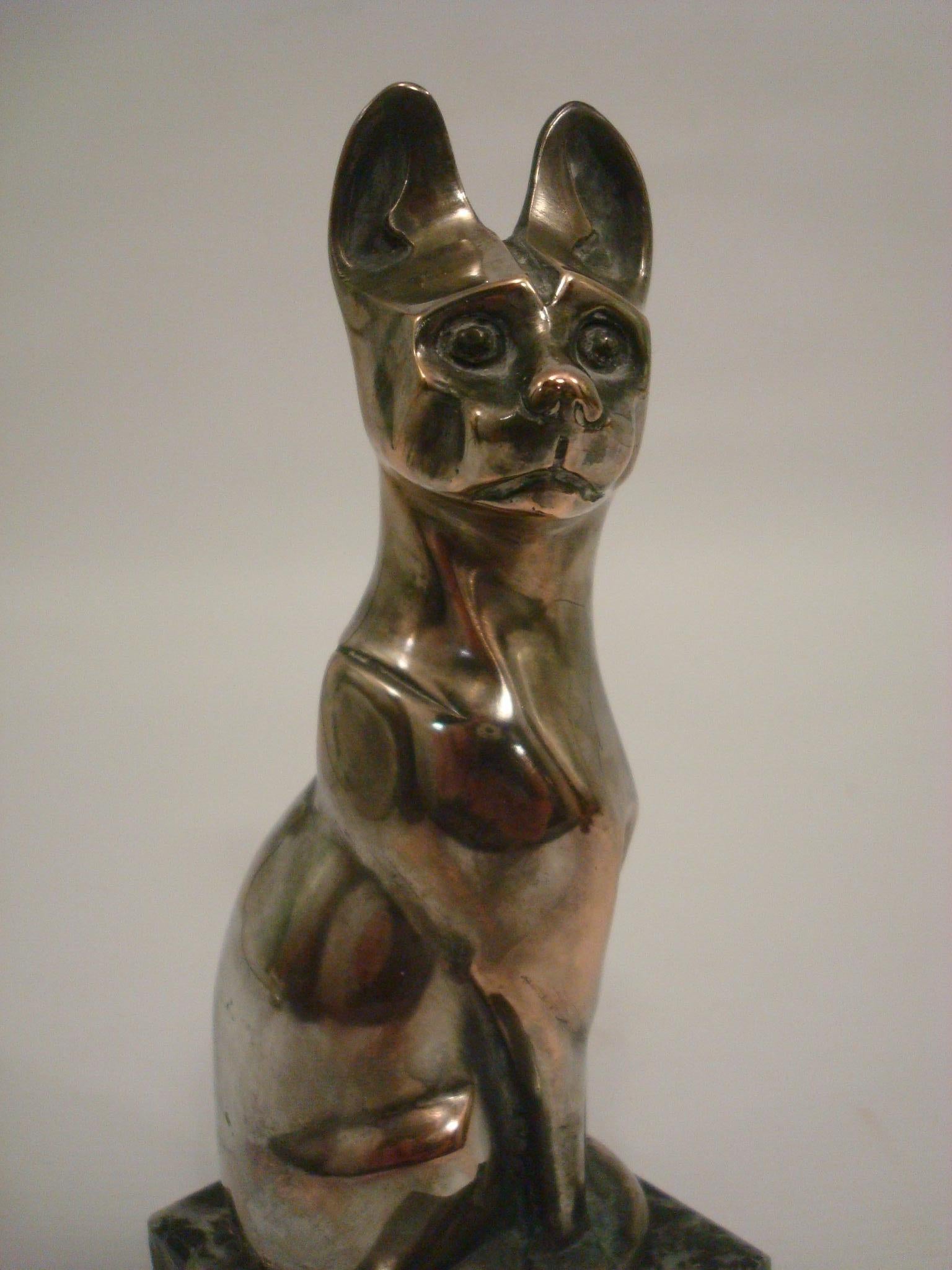 Art Deco Bronze Figure of a Cat 'Chat De Siam Assis' by Edouard M. Sandoz For Sale 3
