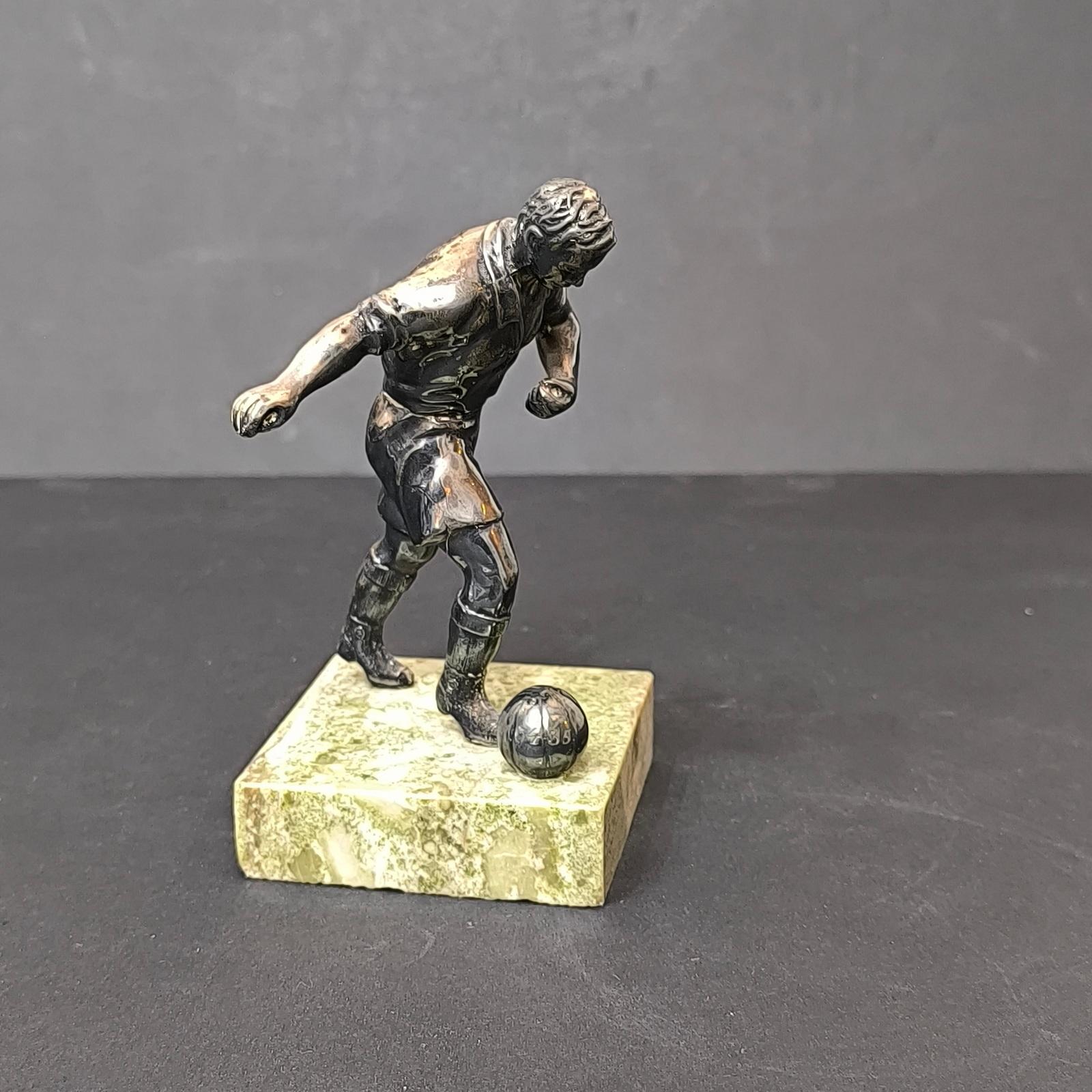 Mid-20th Century Art Deco Bronze Figure on marble base, Soccer Player, France, 1930s