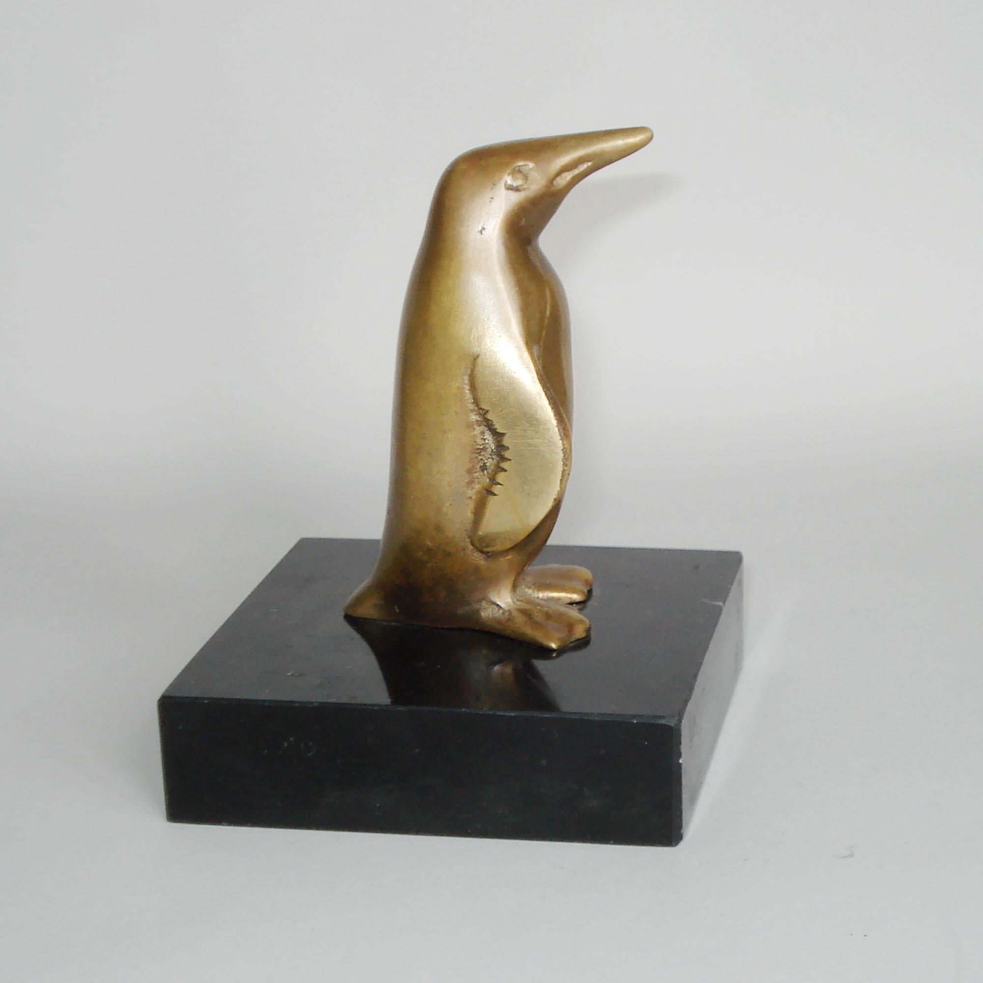 Art Deco Bronze Figurine of a Penguin, Johannes Bosma, Netherlands, circa 1925 In Good Condition In Bochum, NRW