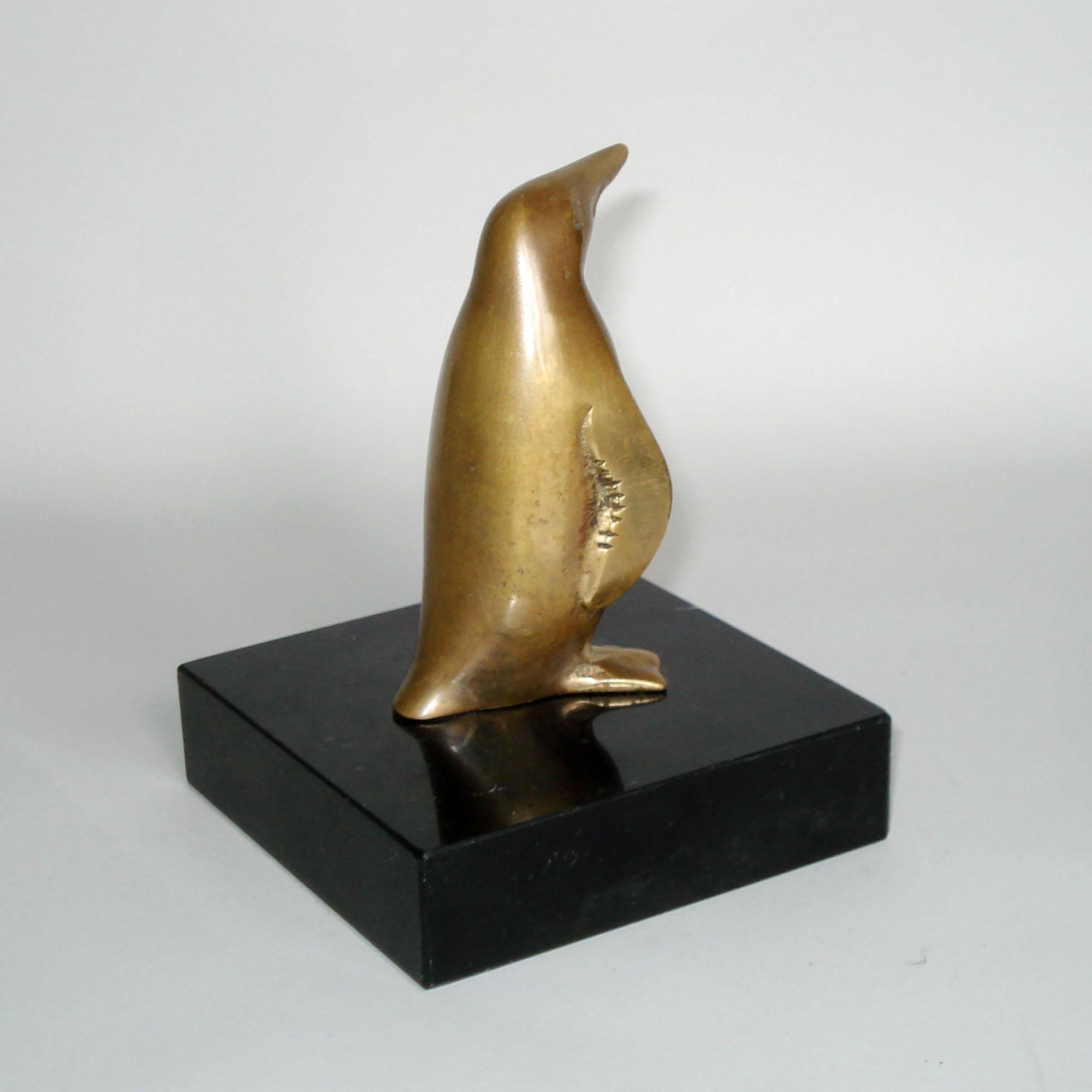 Early 20th Century Art Deco Bronze Figurine of a Penguin, Johannes Bosma, Netherlands, circa 1925