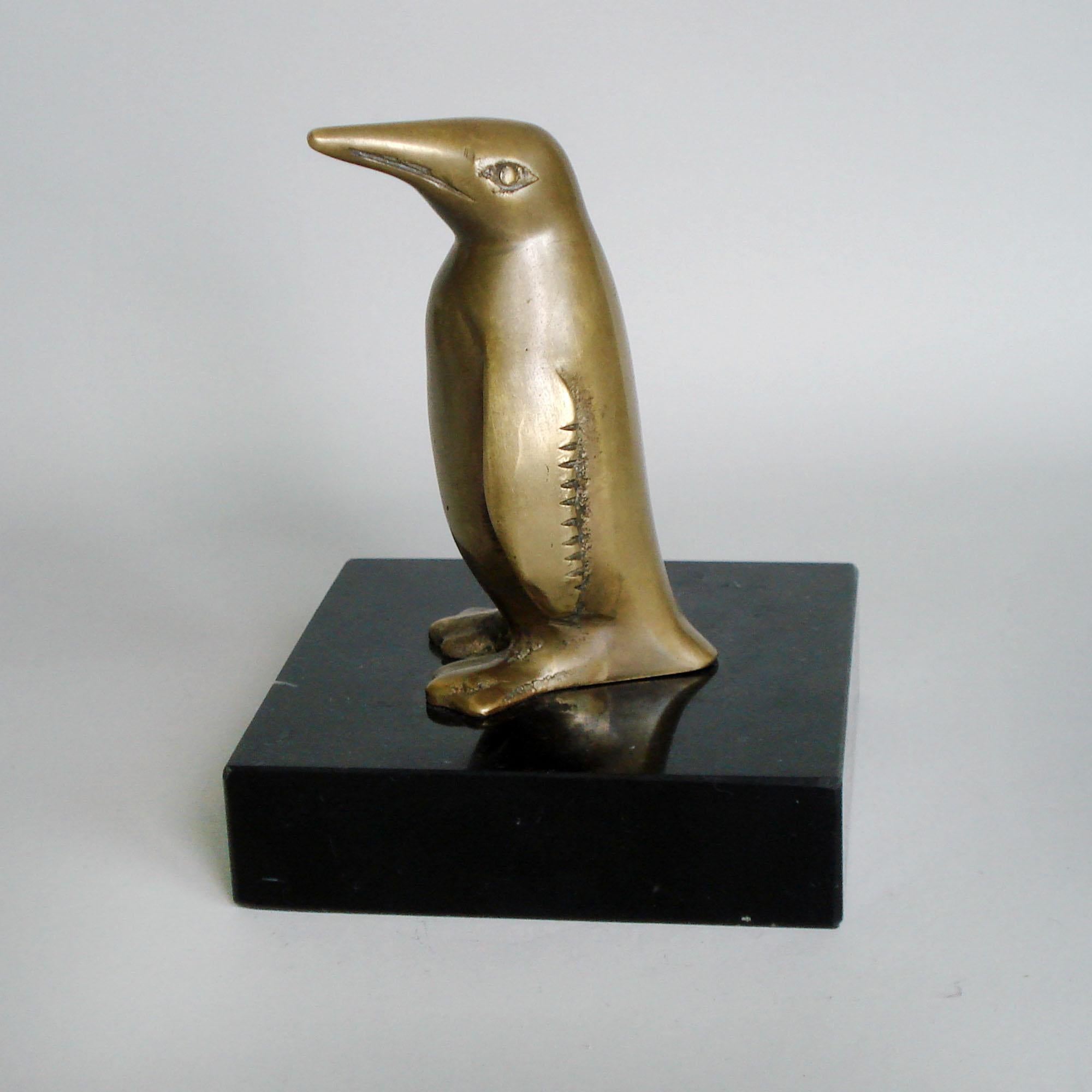 Art Deco Bronze Figurine of a Penguin, Johannes Bosma, Netherlands, circa 1925 1