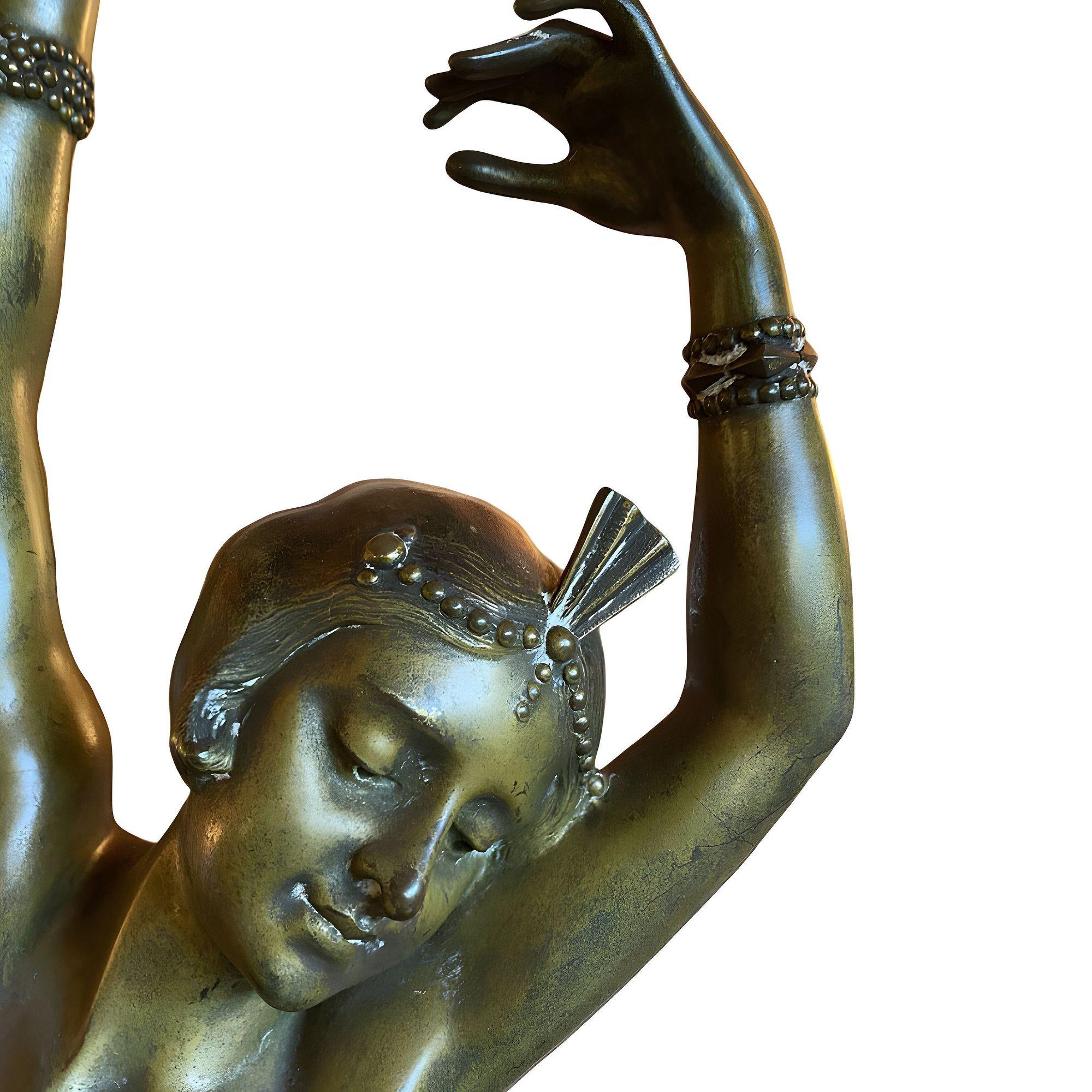 Bronze Statue de jeune fille Flapper en bronze Art Déco sur marbre par Affortunato Gory en vente