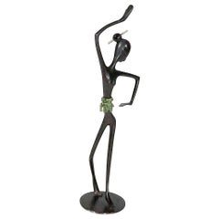 Figura di danzatrice africana in bronzo Art Deco Hagenauer realizzata in Austria negli anni '30 circa