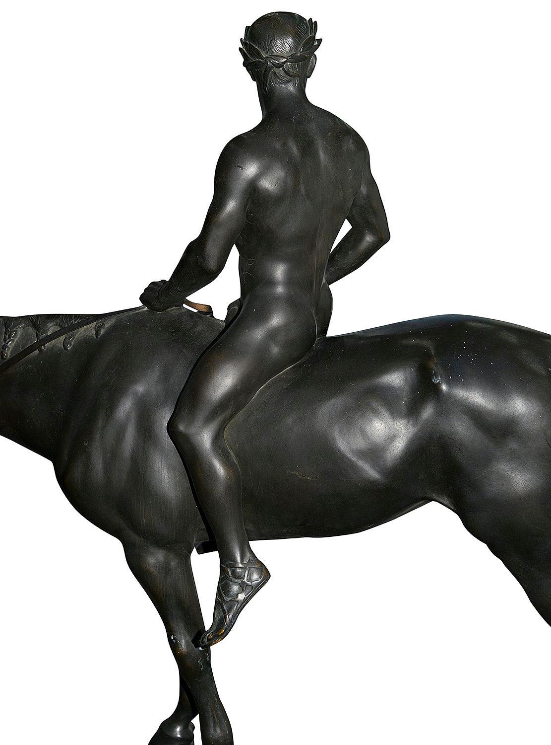 Tedesco Cavaliere in bronzo Art Deco, A. Hulsman. Altezza 162 cm, anni '20 in vendita