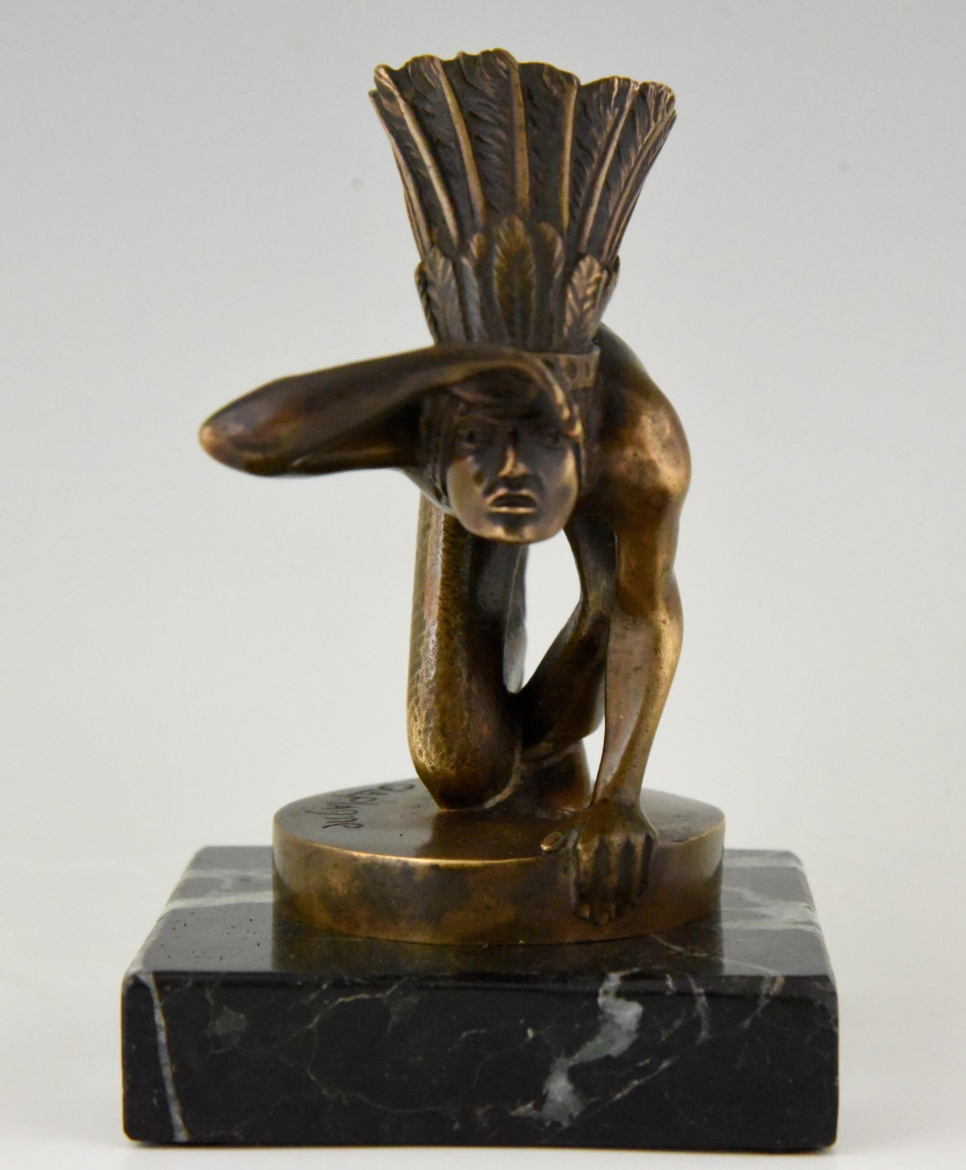 Français Mascotte de voiture de vigie indienne en bronze Art Déco Guillaume Laplagne:: 1930