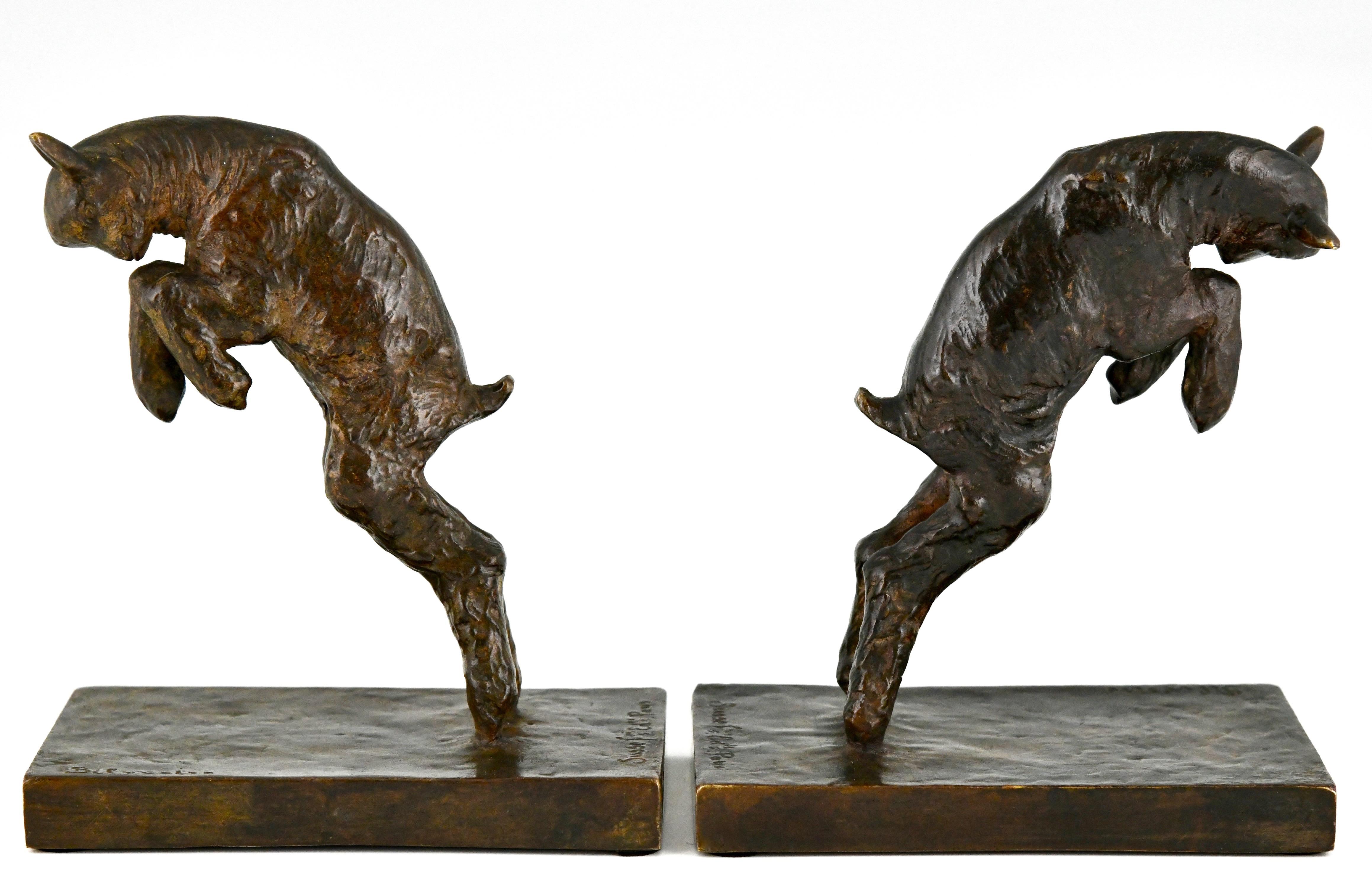 Patinated Art Deco Bronze Lamb Bookends by Paul Silvestre, Susse Frères Foundry 1930