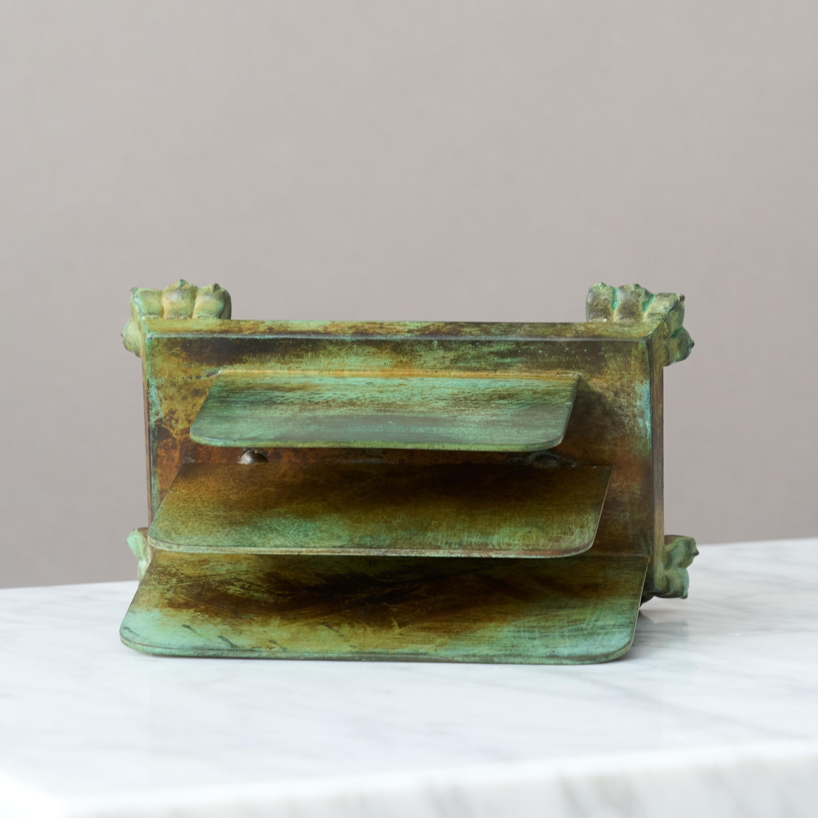 Metà XX secolo Portacarte in bronzo Art Deco di GAB Guldsmedsaktiebolaget, Svezia, 1930. in vendita