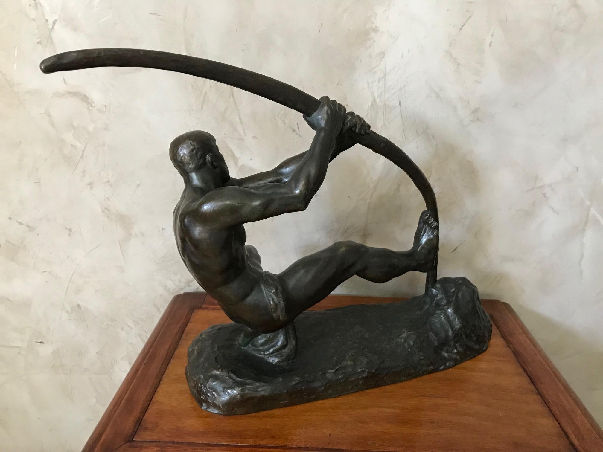 Art Deco Bronze Man with a Bow by G.Gori, 1925 For Sale 2