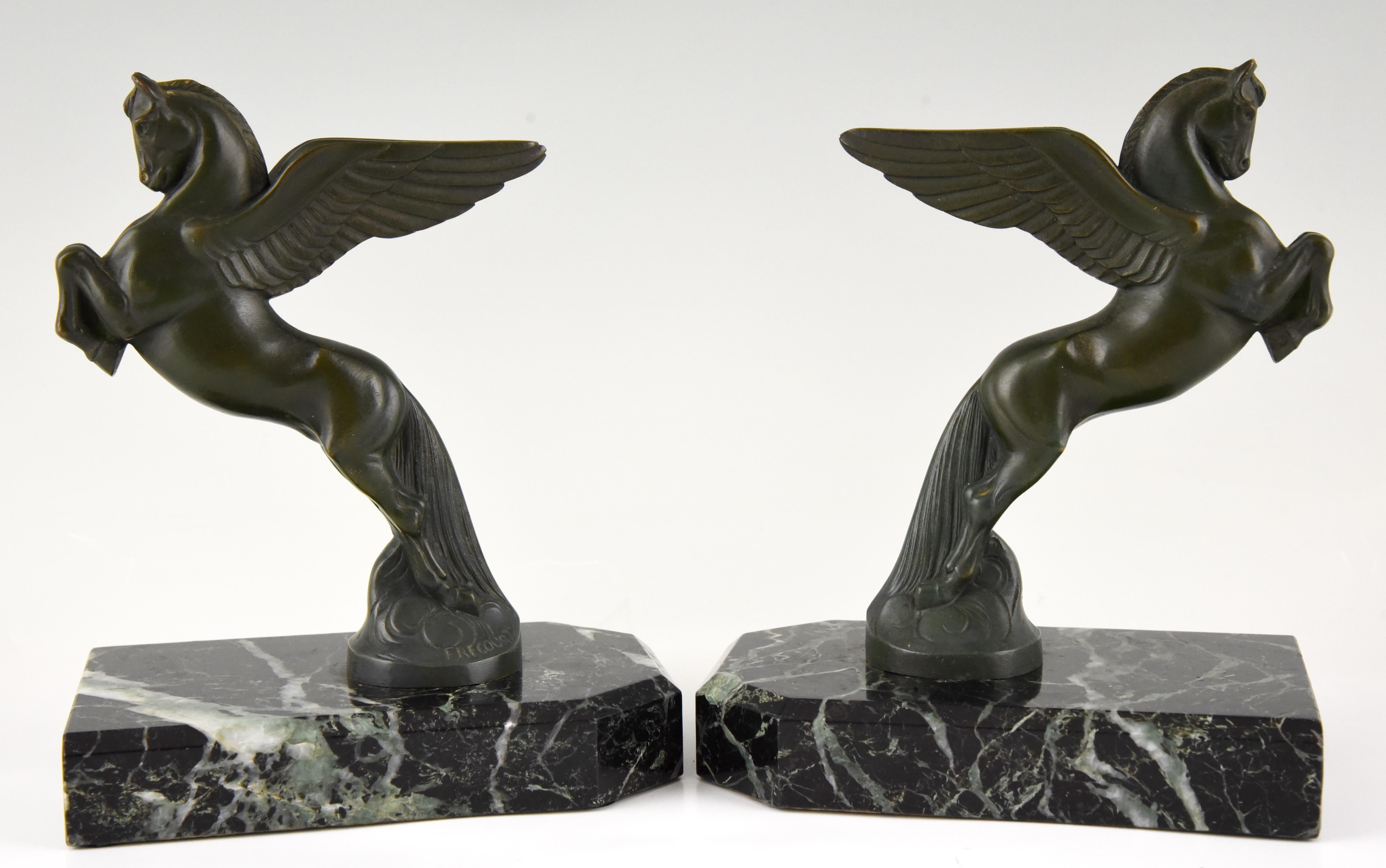 Art Deco Bronze Pagasus Horse Bookends Maurice Frecourt  France  1930 In Good Condition In Antwerp, BE