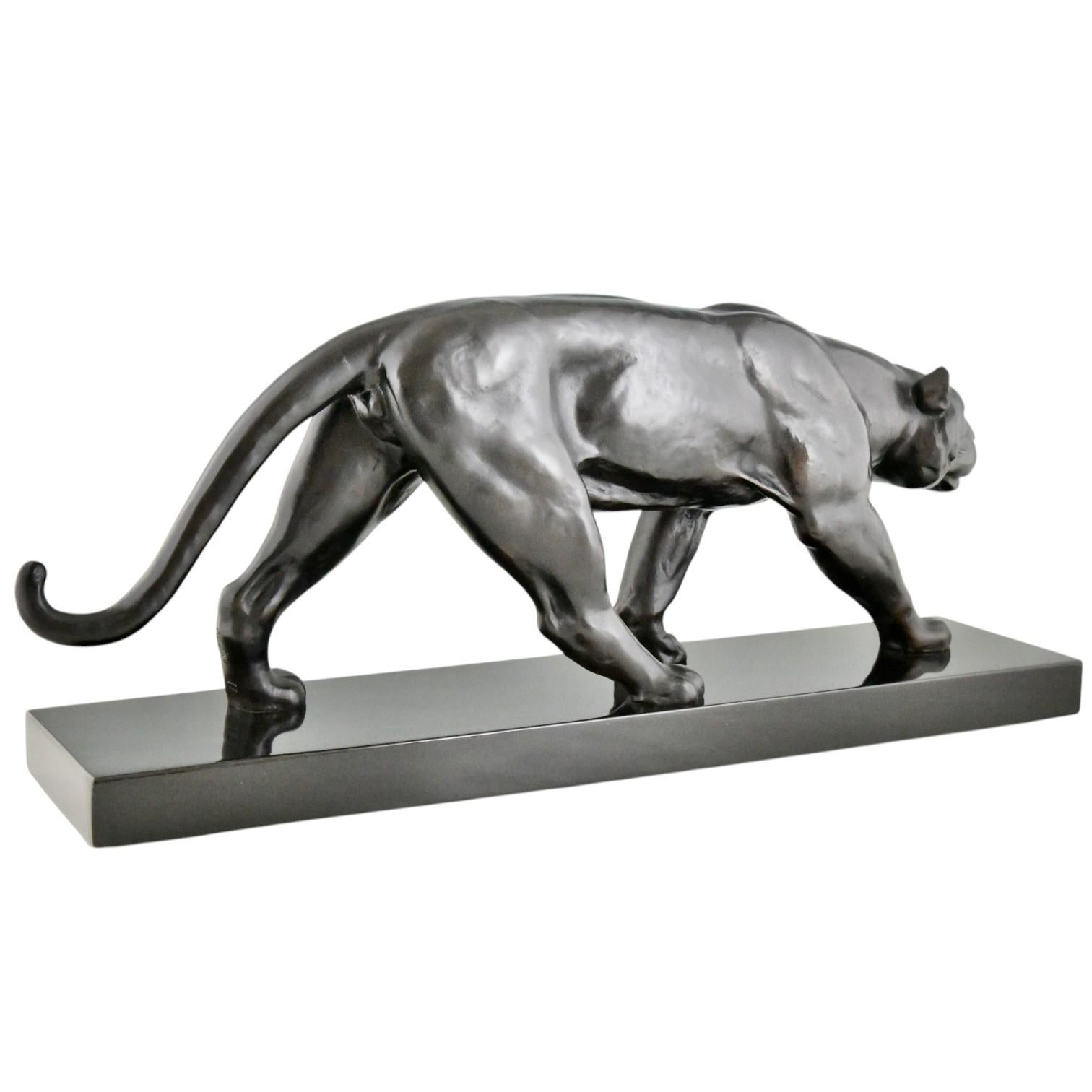 Art Deco Bronze Panther Sculpture Alexandre Ouline Black patina France, 1930 For Sale 1