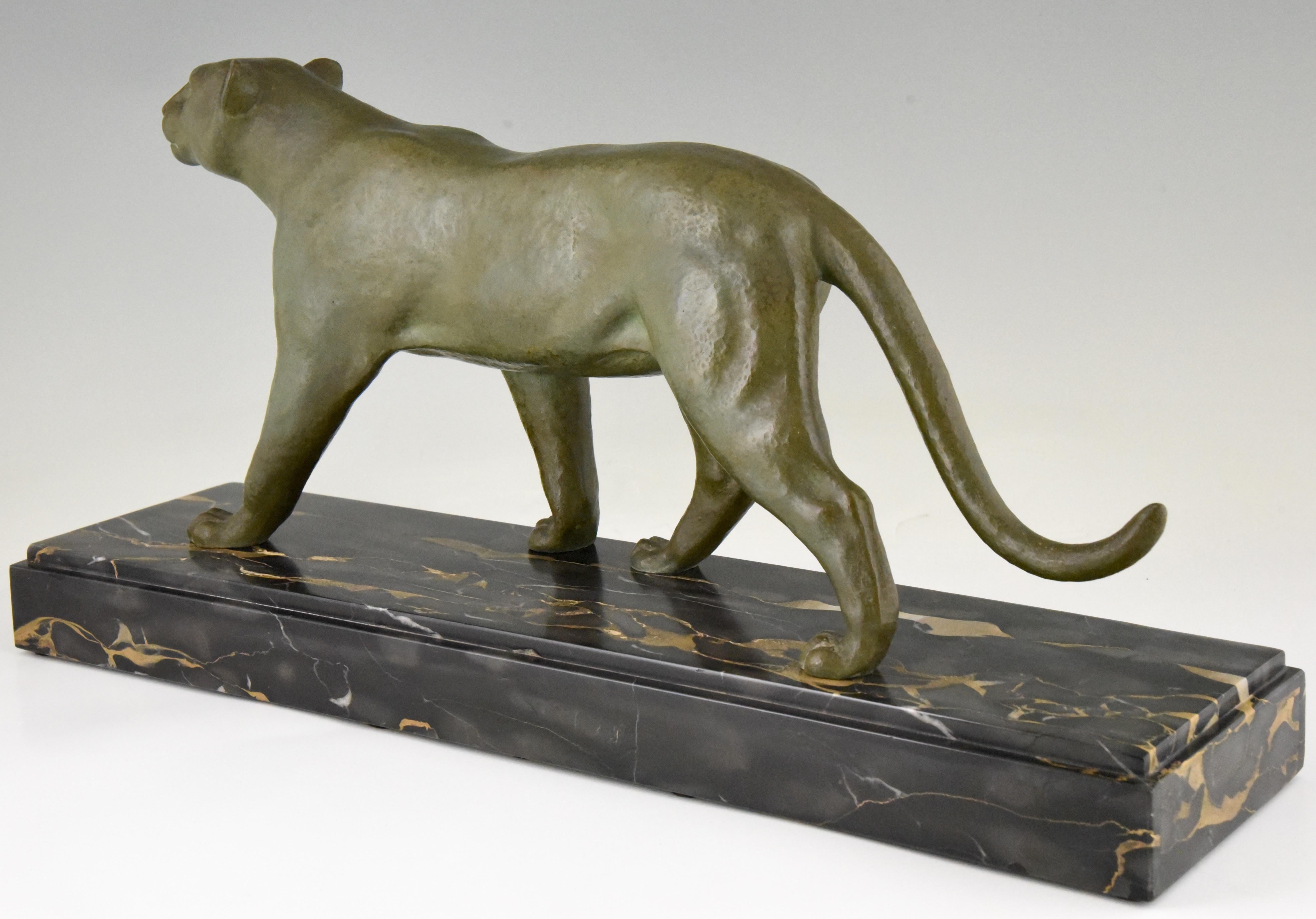 Art Deco Bronze Panther Sculpture Alexandre Ouline, France, 1930 1