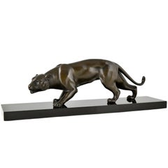 Sculpture de panthère Art Déco de F. Bauer sur socle en marbre, Autriche, 1930.