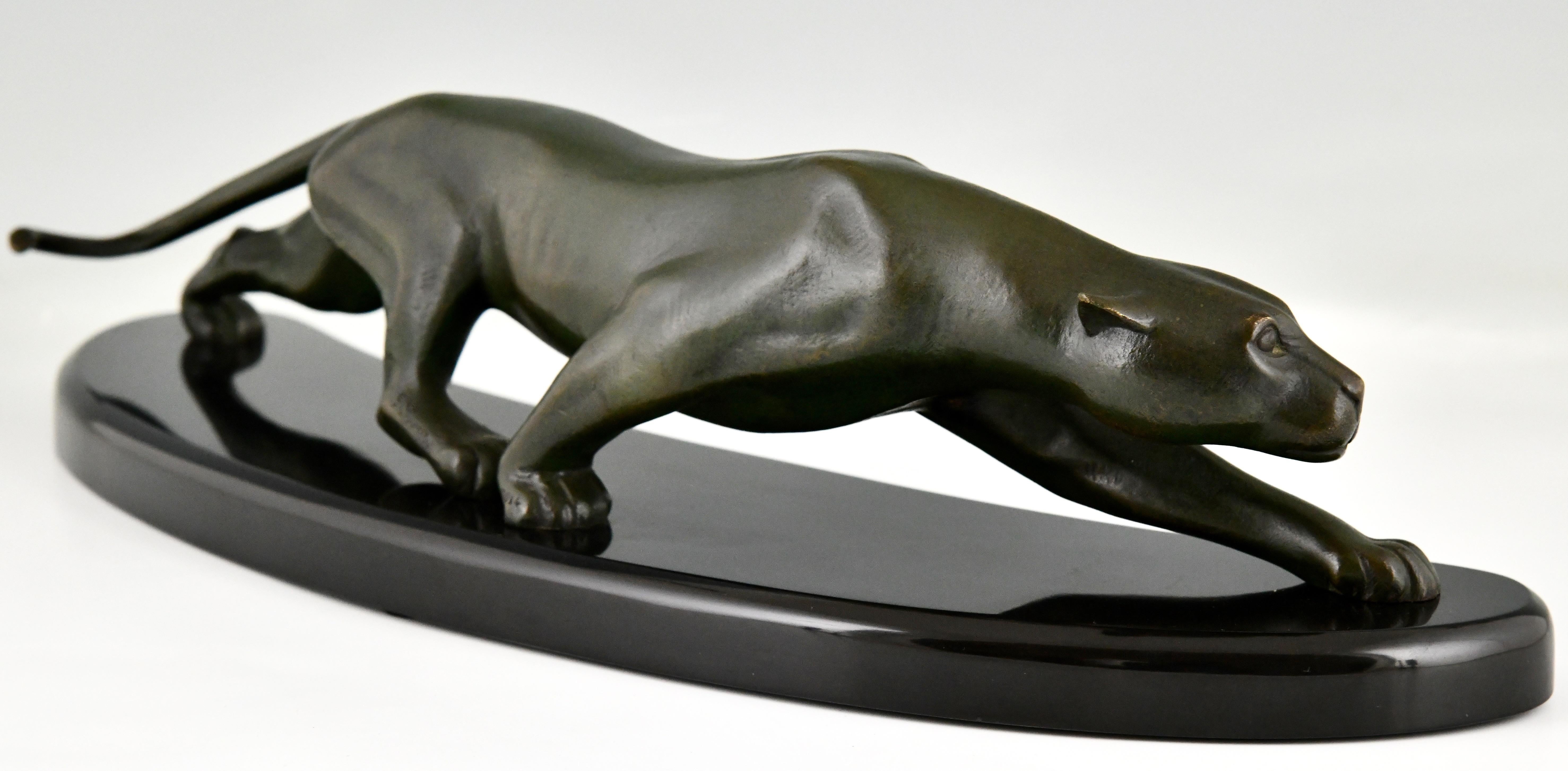 Patinated Art Deco bronze panther sculpture by Georges Lavroff 1925