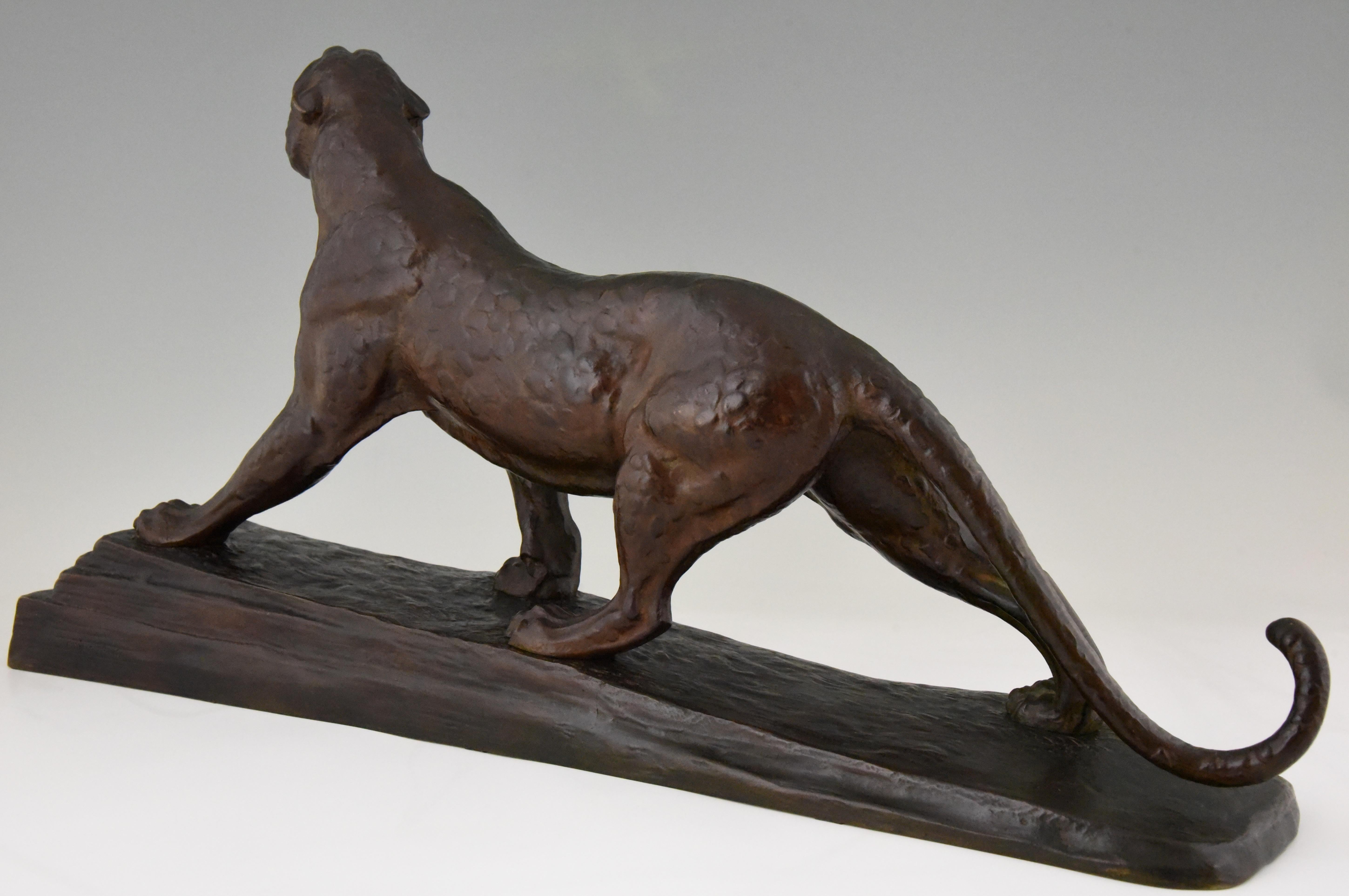 Art Deco Bronze Panther Sculpture by Louis Albert Carvin  1920  france (20. Jahrhundert)