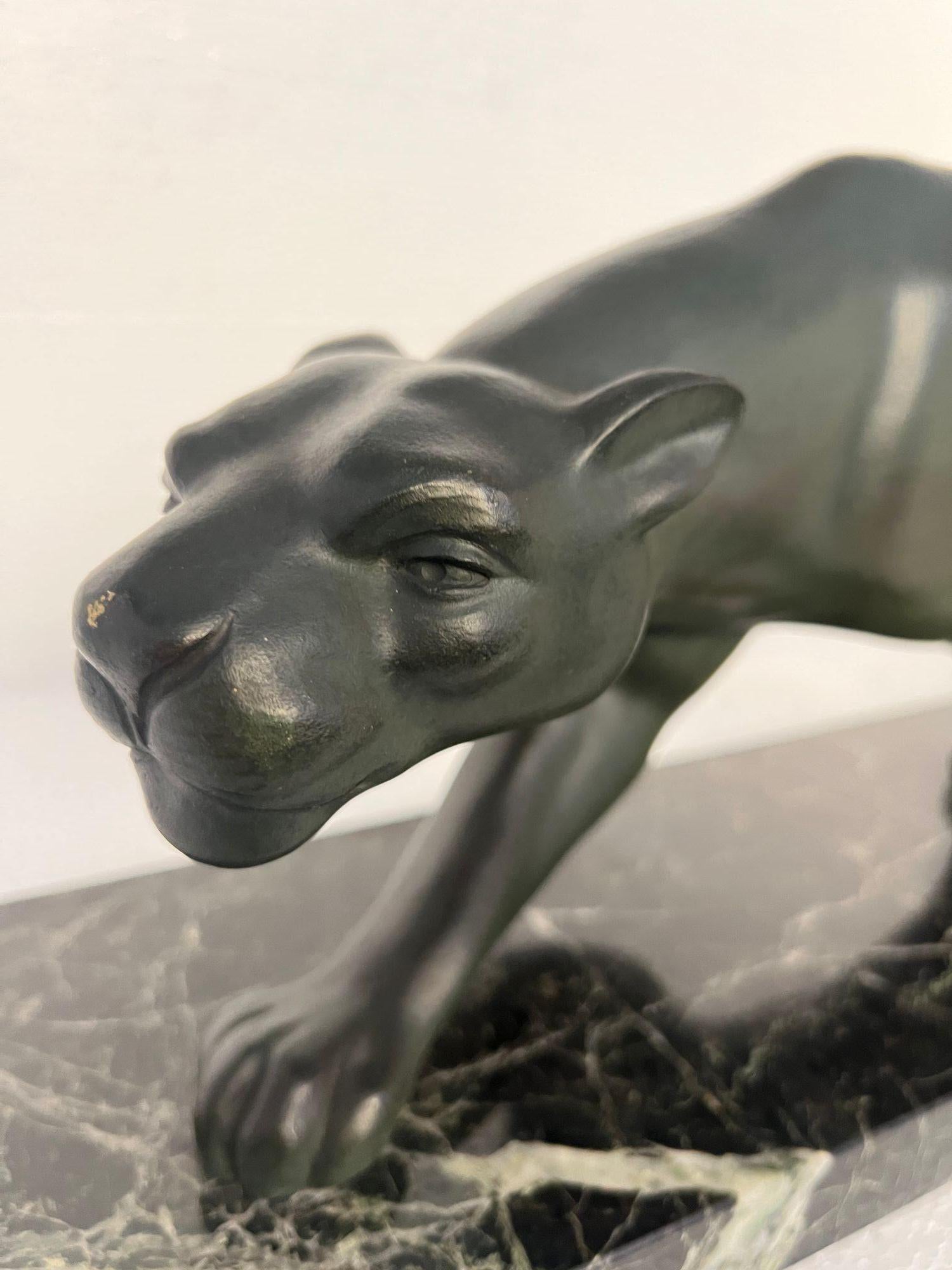 French Art Deco Bronze Panther, Signed Secondo, France circa 1930 For Sale