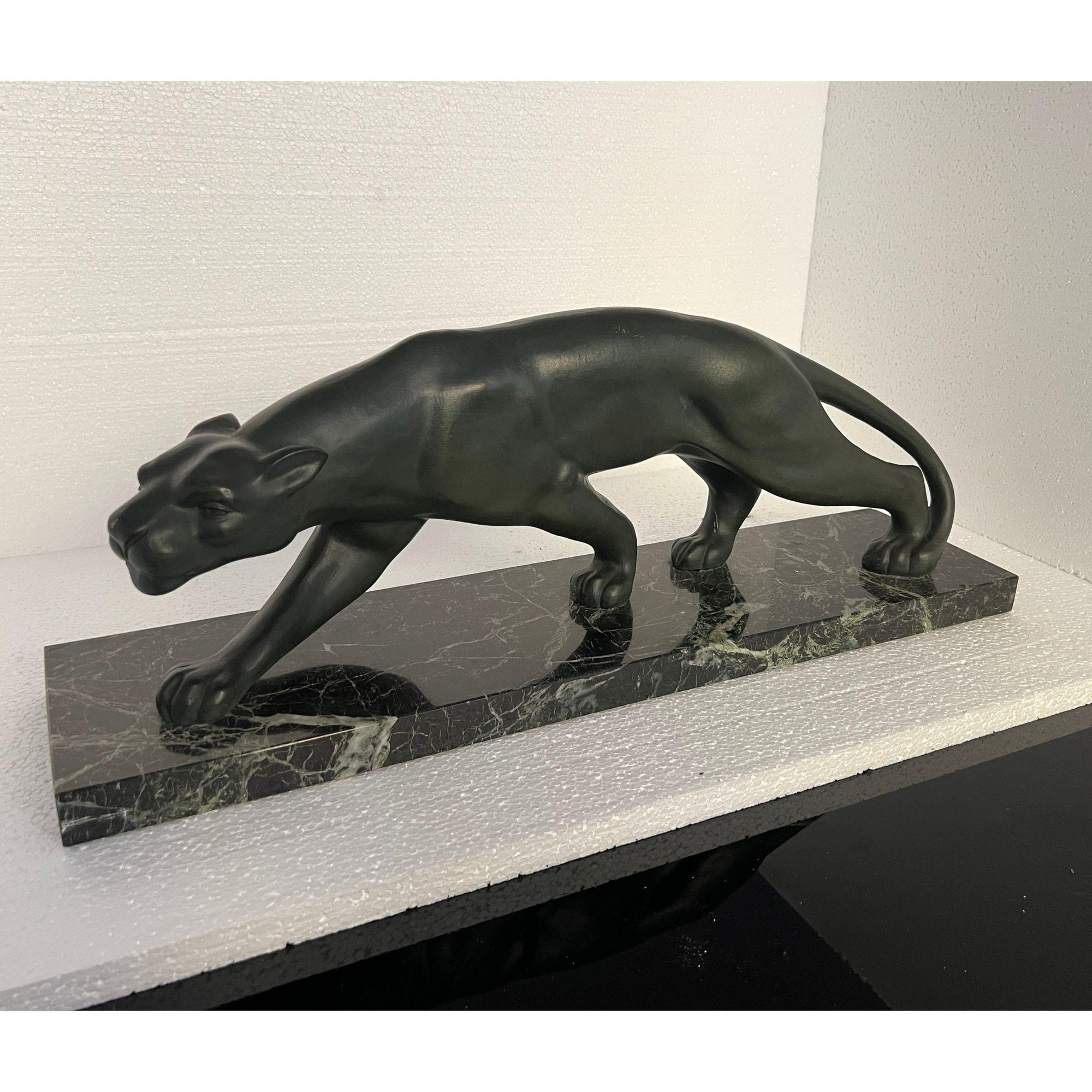 Mid-20th Century Art Deco Bronze Panther, Signed Secondo, France circa 1930 For Sale