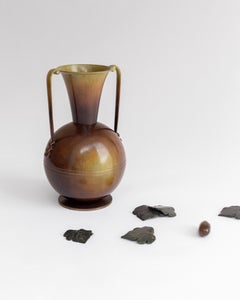 Vase / Amphora Art Déco en bronze patiné par Ystad-Metall, Suède, années 1930