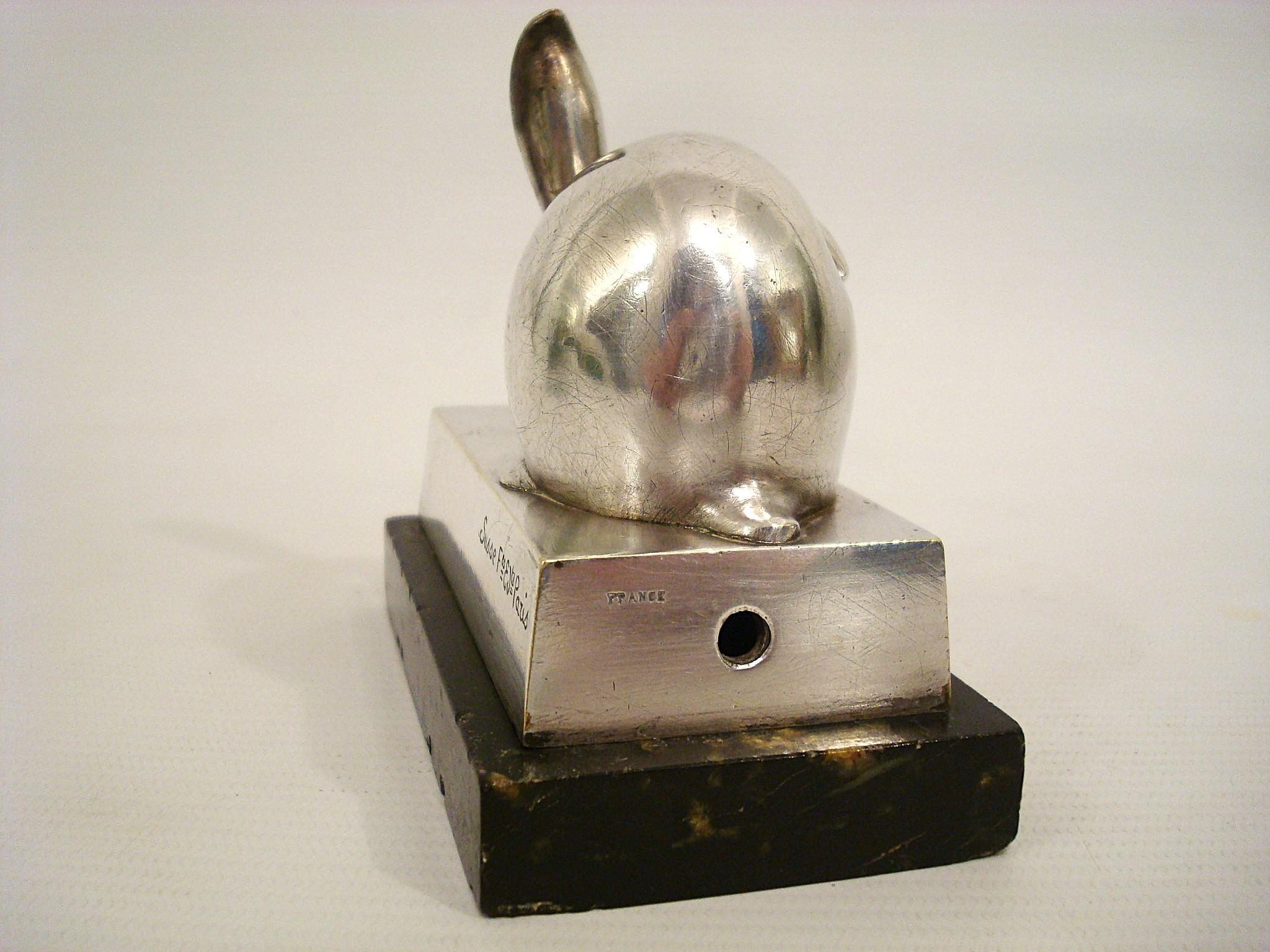 Anneau de cloche de table en bronze Art Déco en forme de lapin par Edouard-Marcel Sandoz 1920s Bon état - En vente à Buenos Aires, Olivos