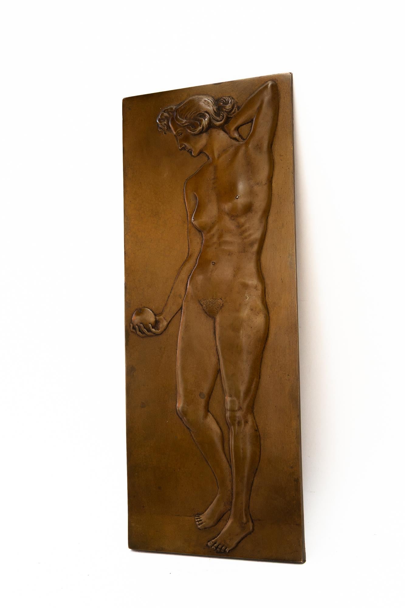 Art Decó Relieve de bronce con mujeres desnudas motiv pátina original alrededor de 1920 Austríaco en venta