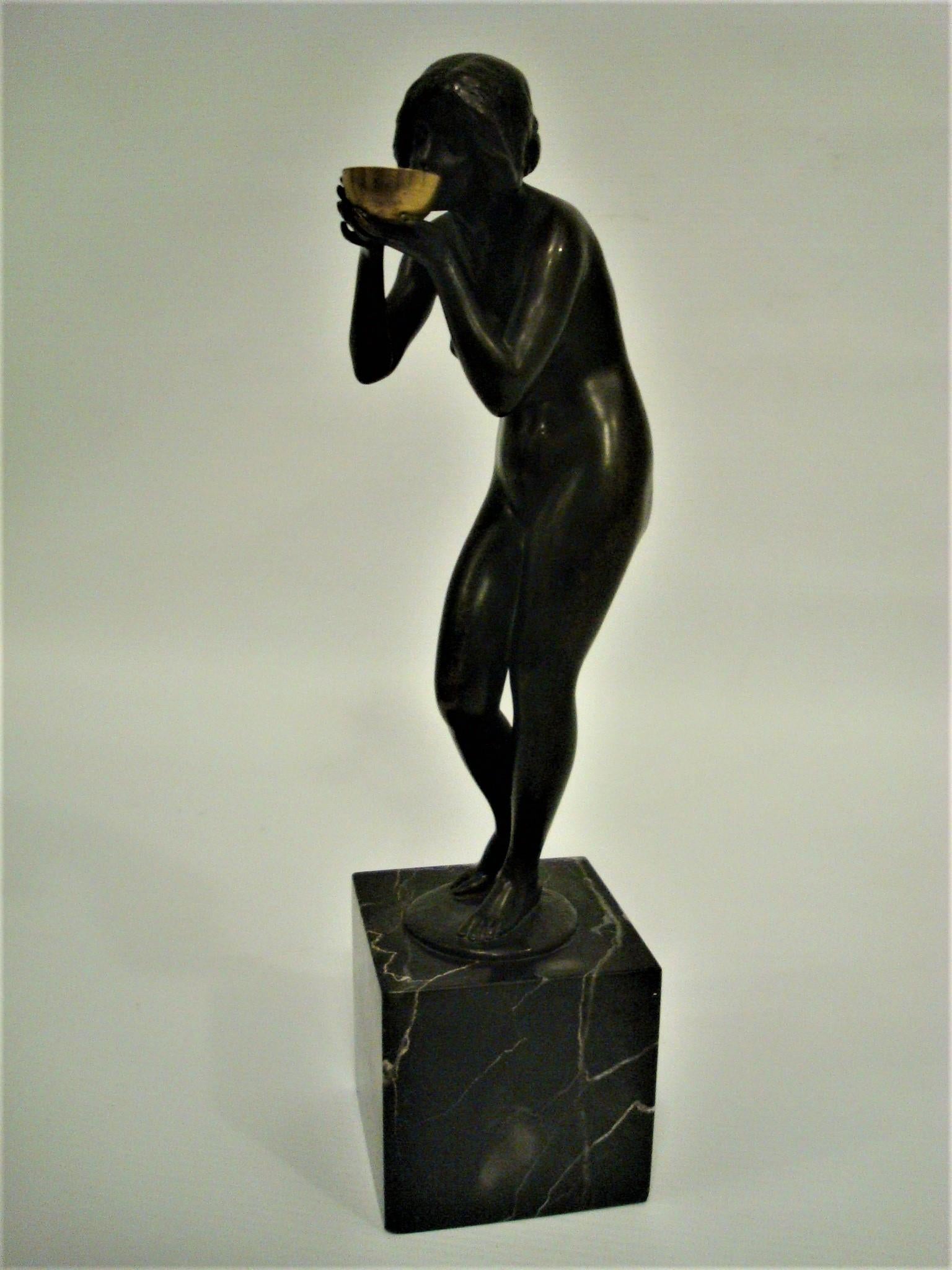 20th Century Art Deco Bronze Sculpture a Nude Lady Drinking from a Cup Victor Heinri Seifert 
