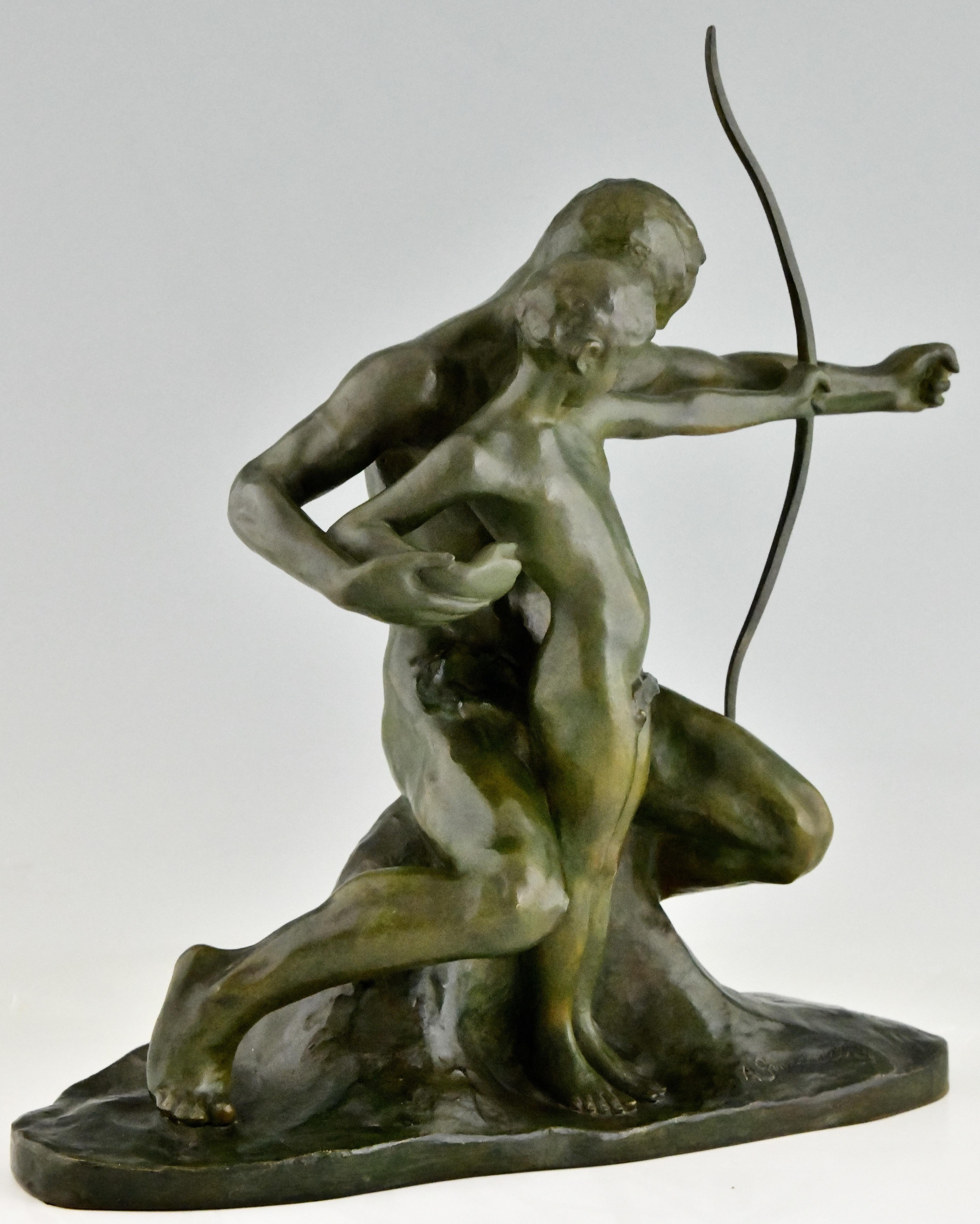 Mid-20th Century Art Deco Bronze Sculpture Archer Learning a Boy to Use a Bow by Gennarelli 1930 For Sale