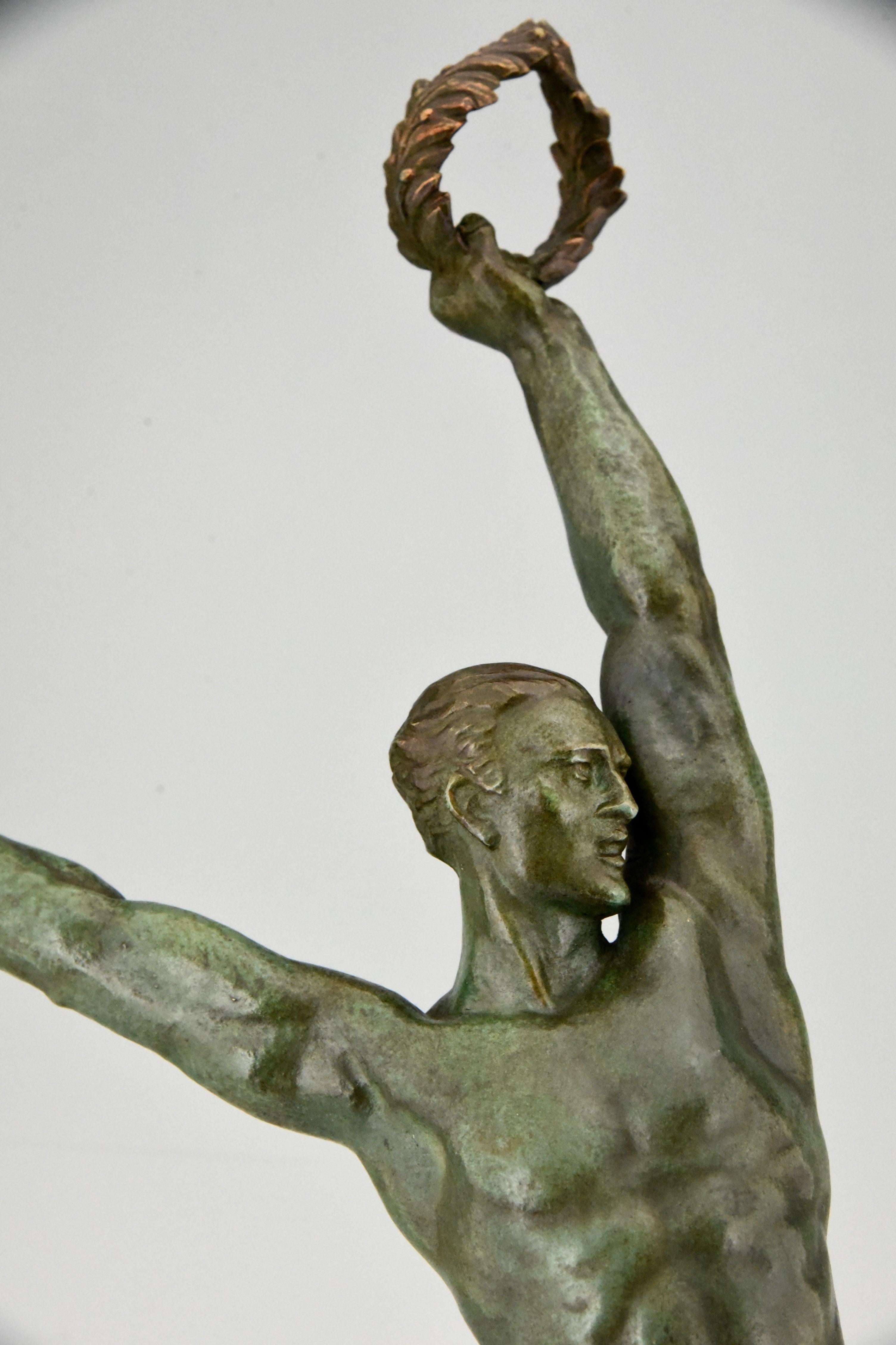 Art Deco Bronze Sculpture Athlete with Laurel Wreath by Pierre Le Faguays, 1929 2