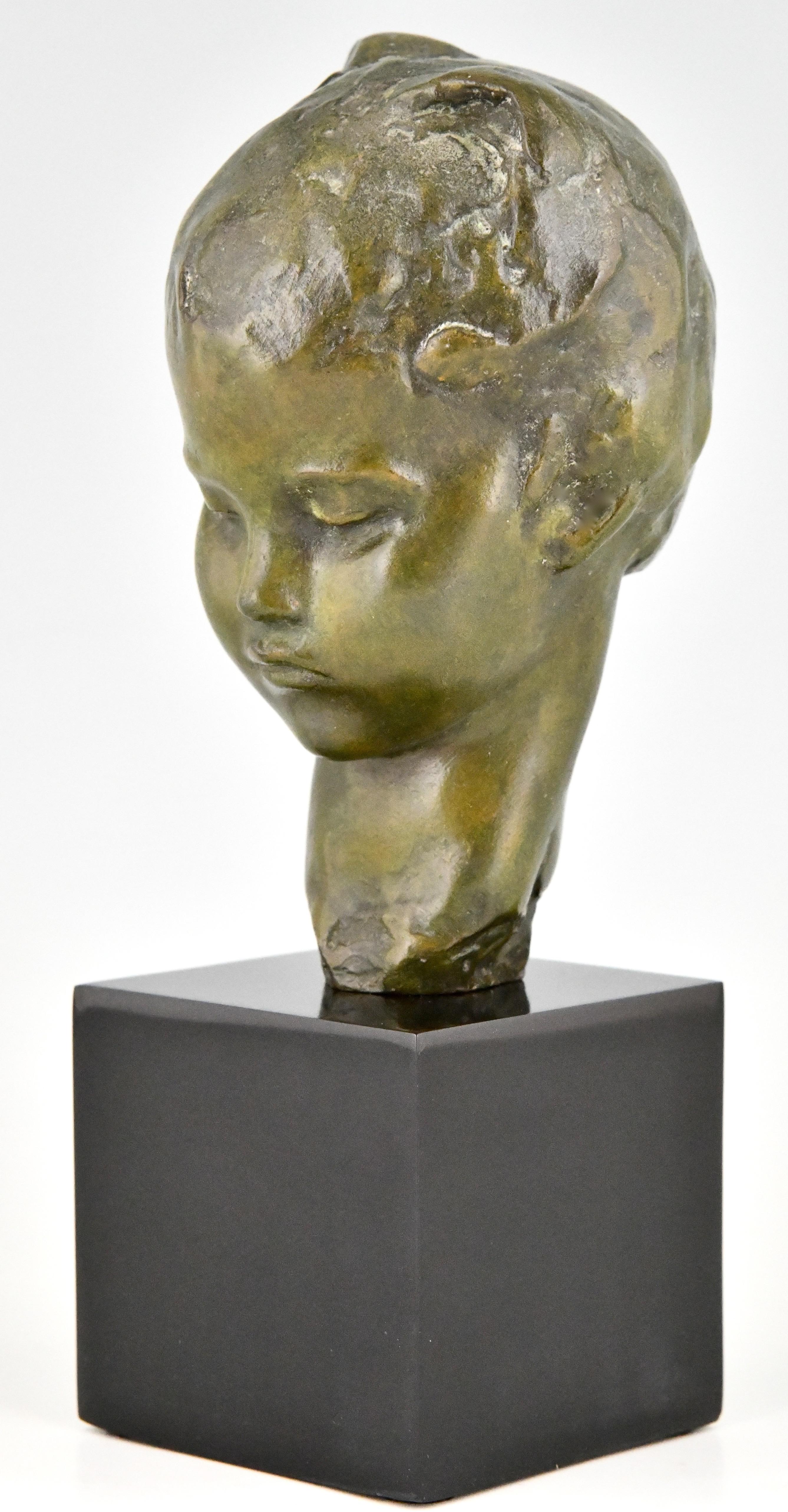 Belgian Black Marble Art Deco Bronze Sculpture Bust of a Girl Amadeo Gennarelli, 1920