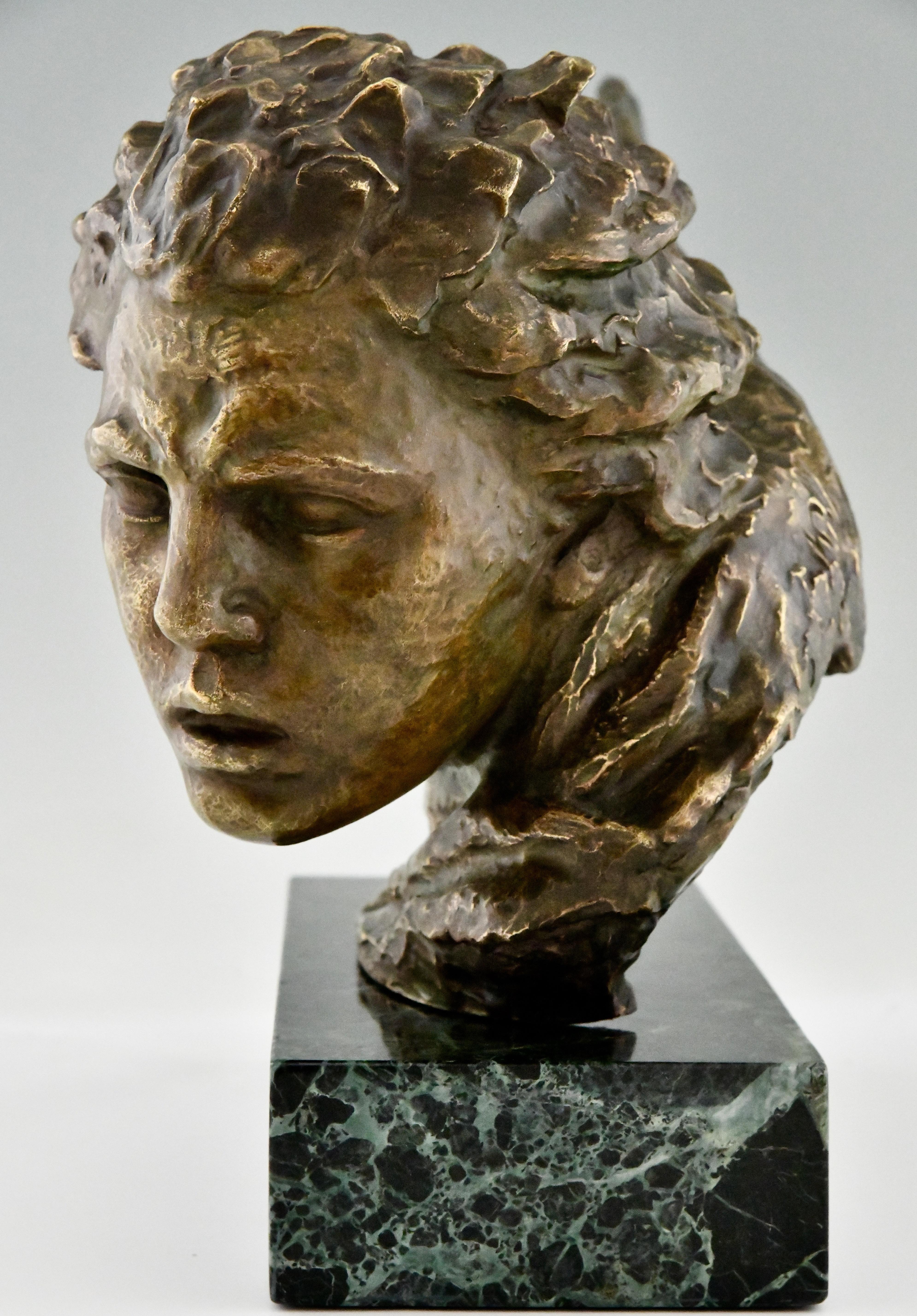 Art Deco Bronze Sculpture Bust of Jean Mermoz by Alexandre Kelety, 1930 In Good Condition In Antwerp, BE