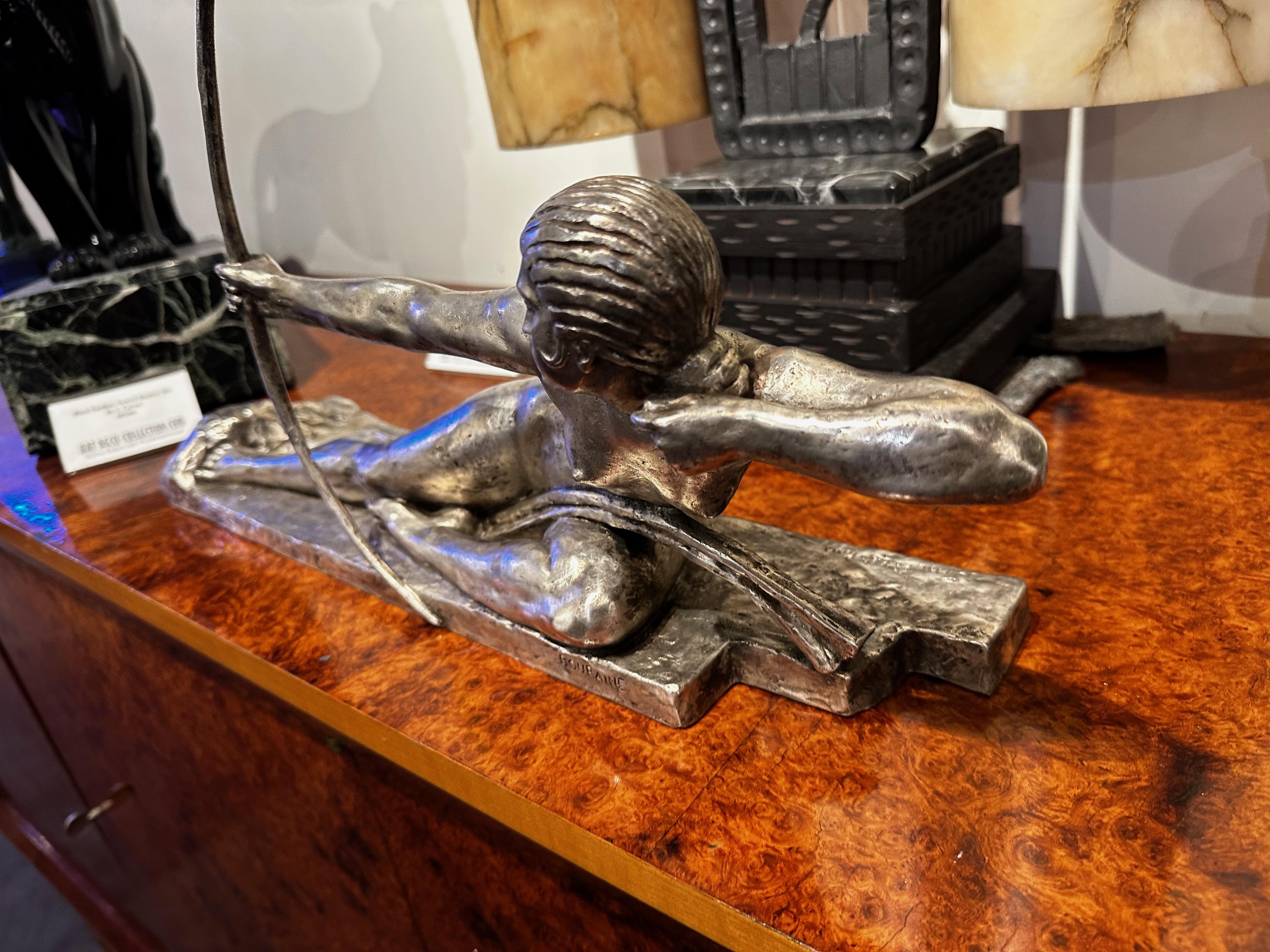 Sculpture en bronze Art Déco de Bouraine de la reine Amazone Penthesilea en vente 5