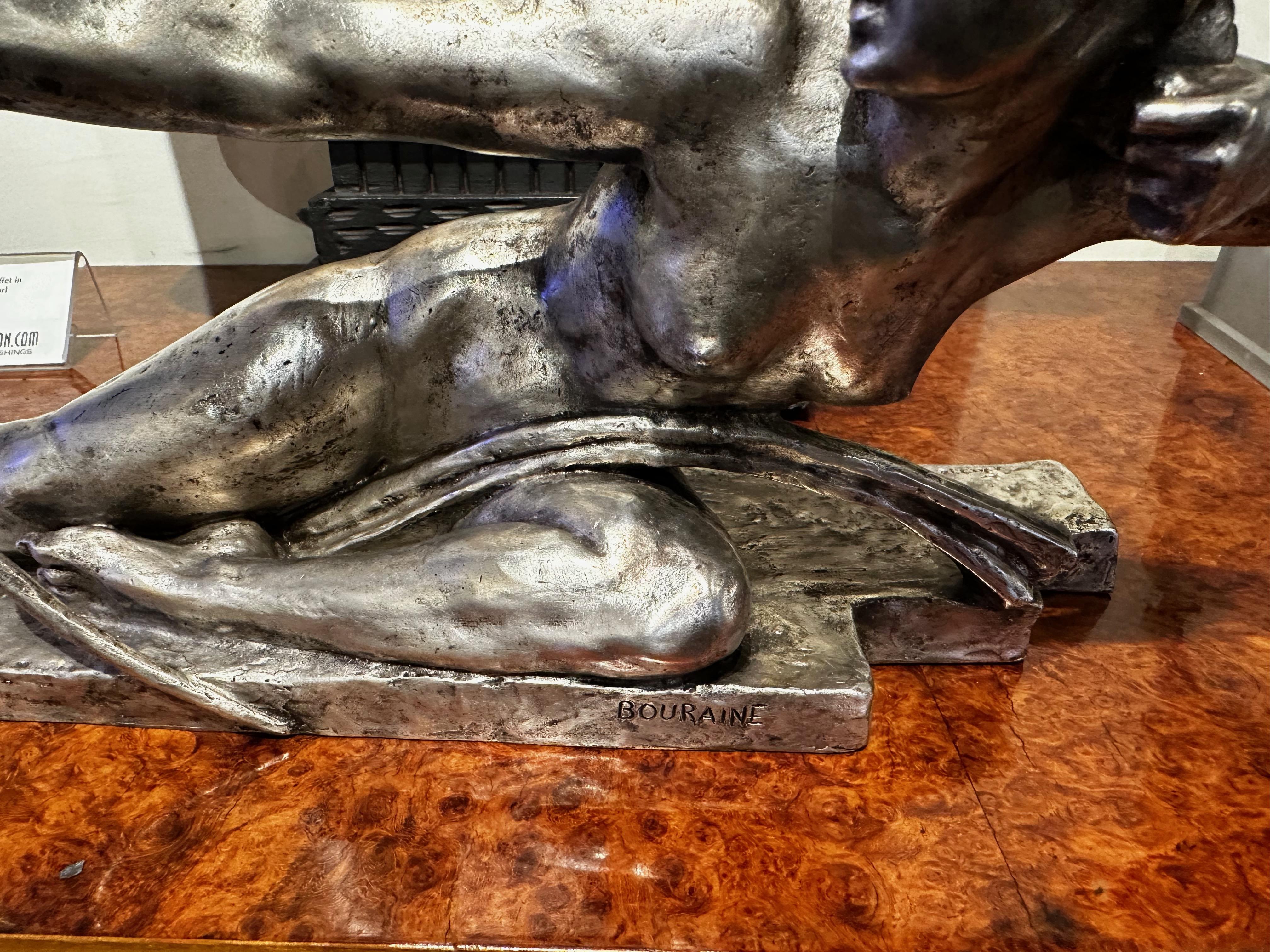 Sculpture en bronze Art Déco de Bouraine de la reine Amazone Penthesilea en vente 6