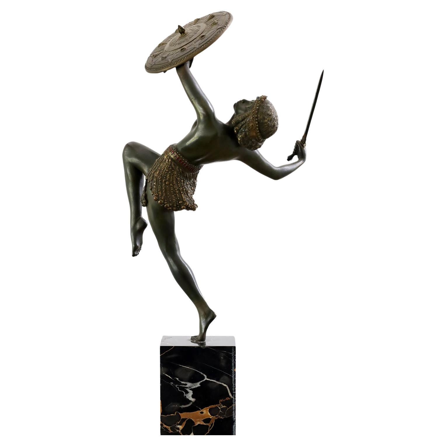 Escultura Art Déco en bronce del artista francés Pierre Le Faguays, Francia 1930