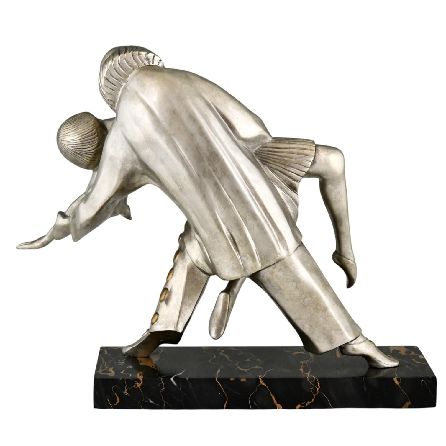 Argentato Art Deco Bronze Sculpture Cubist Dancers Pierrot and Colombine Thomas Cartier in vendita