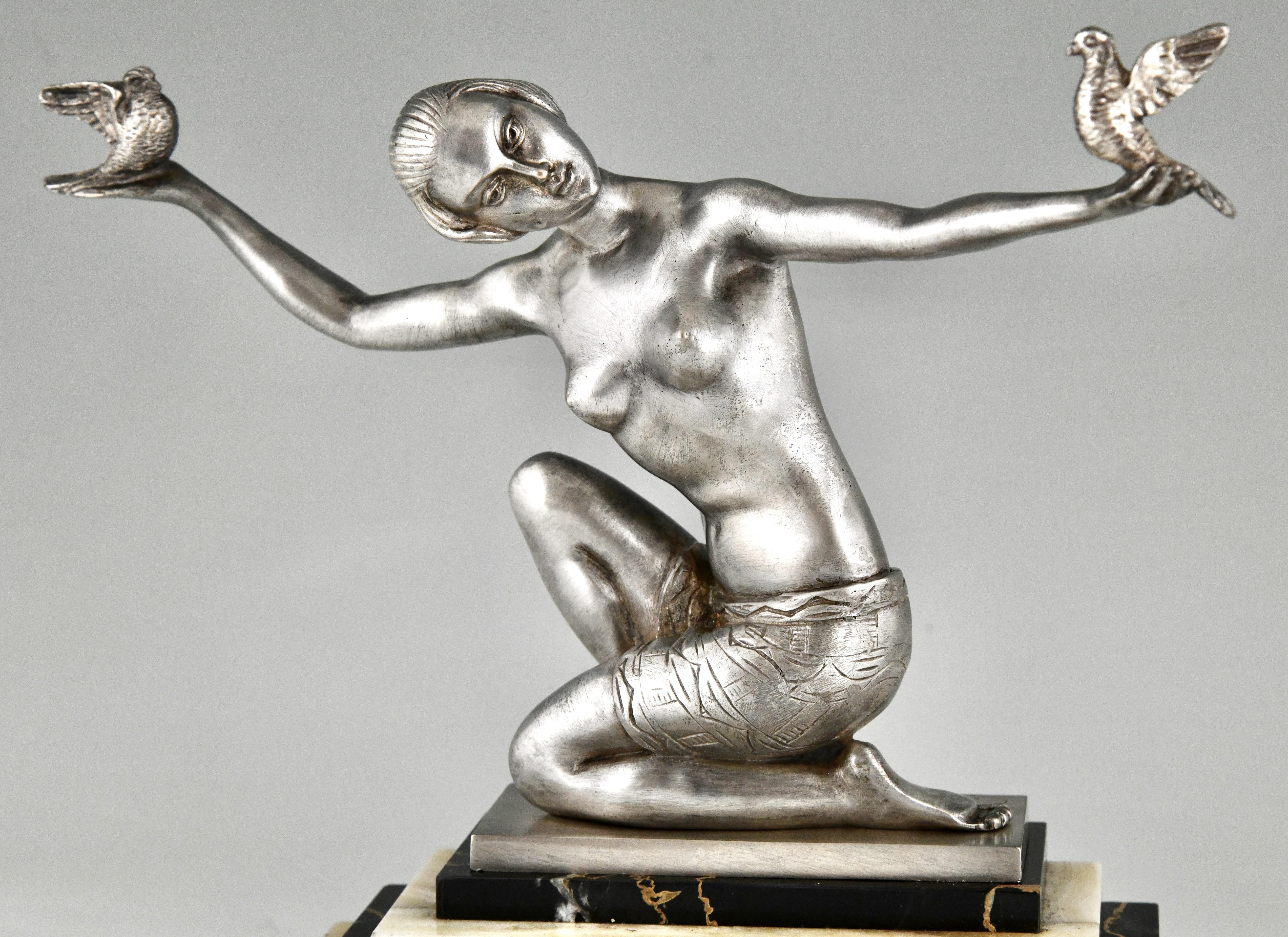 Bronzo Scultura in bronzo Art Deco con ballerina e uccelli di Joan Salvado Voltas, 1930 in vendita