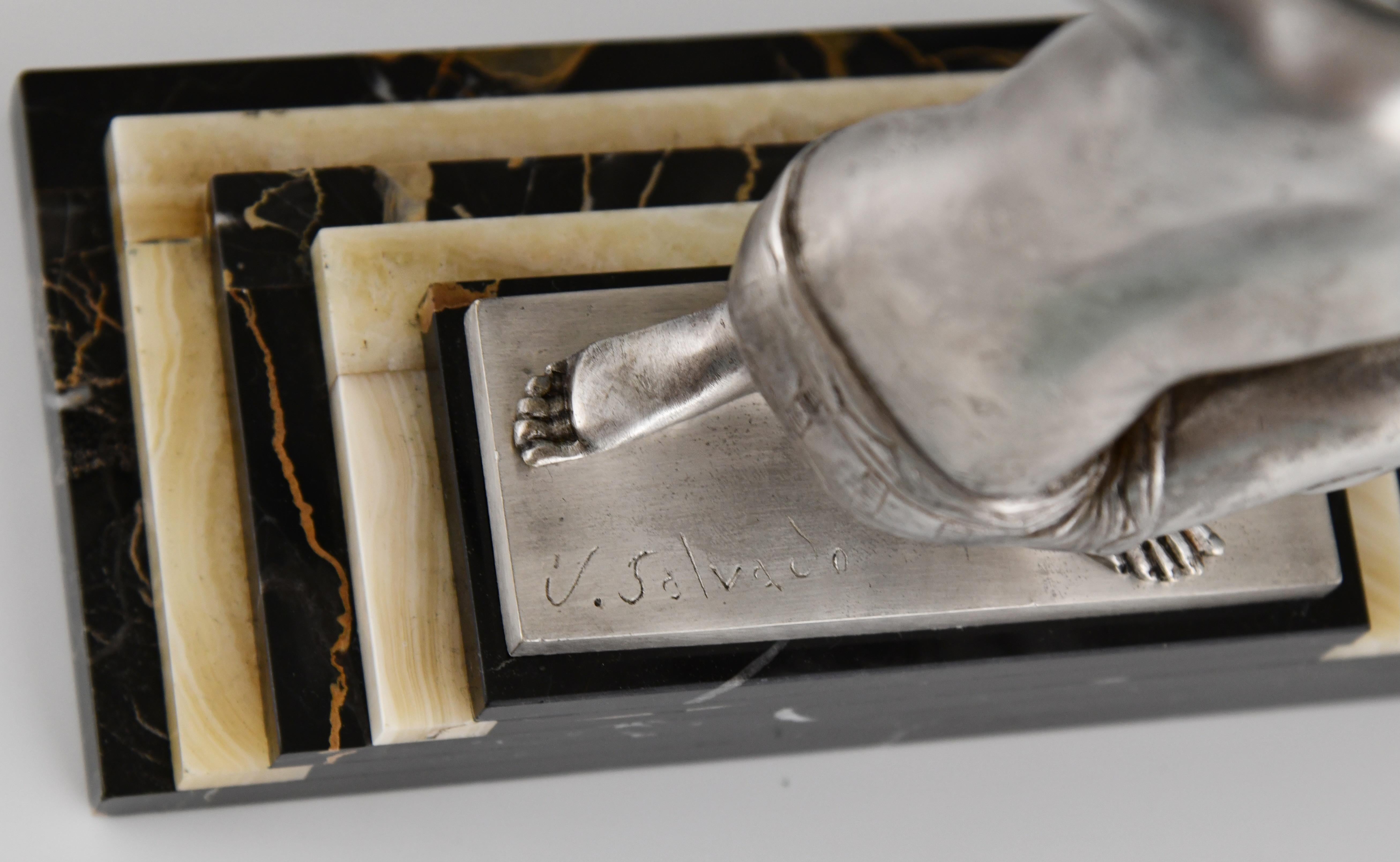 Scultura in bronzo Art Deco con ballerina e uccelli di Joan Salvado Voltas, 1930 in vendita 1