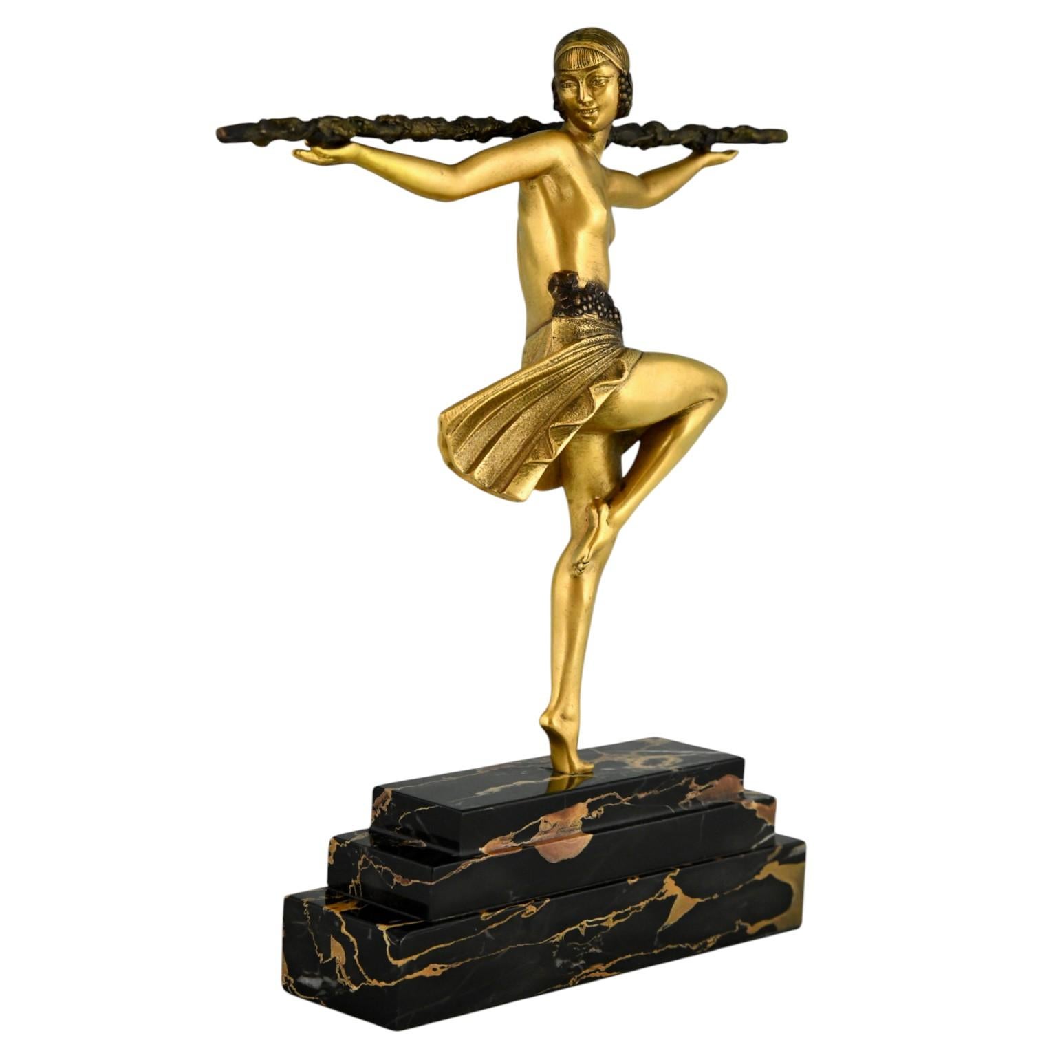 Art Deco Bronzeskulptur Tänzerin mit Thyrsus Pierre Le Faguays, Etling 1930 (Art déco) im Angebot