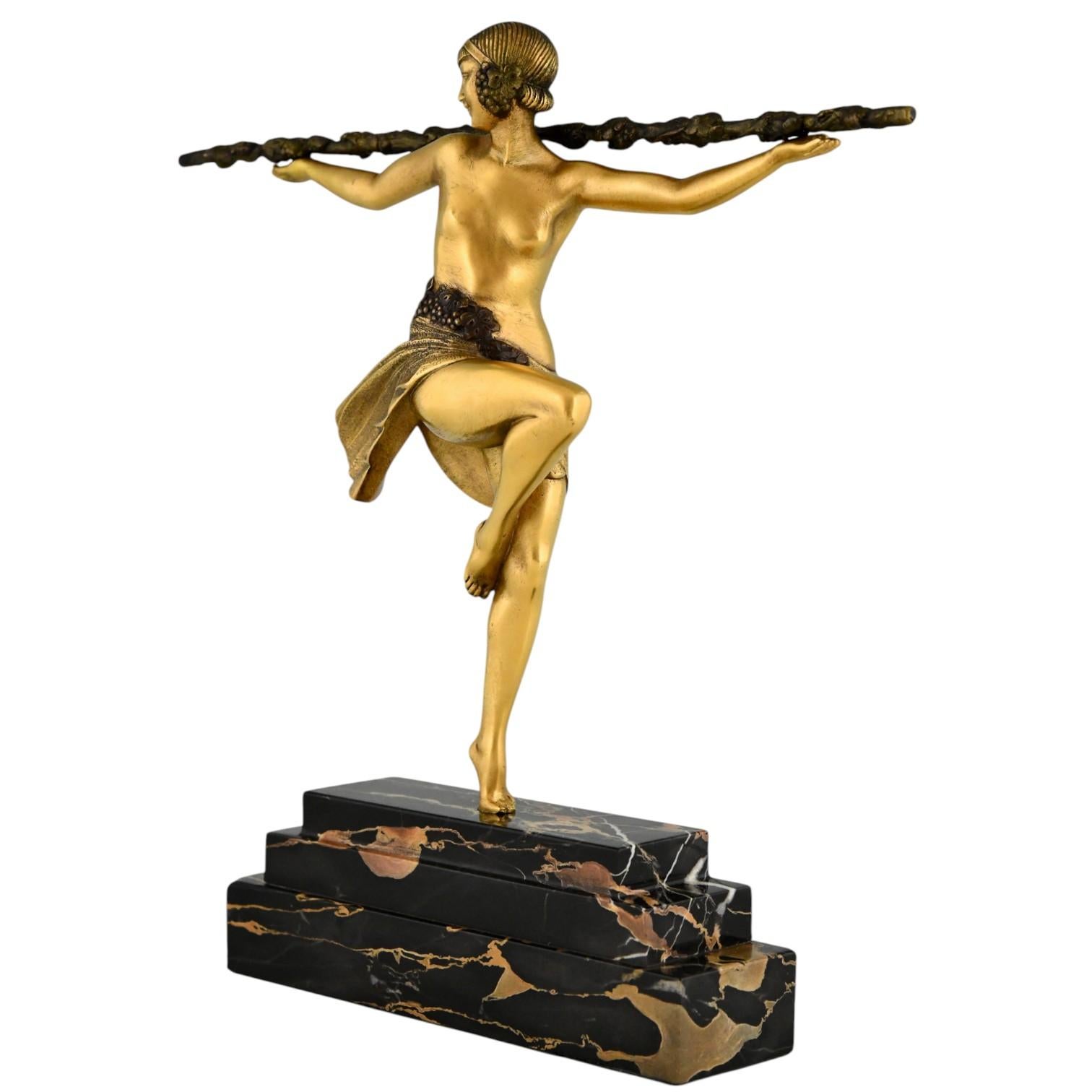 Art Deco Bronzeskulptur Tänzerin mit Thyrsus Pierre Le Faguays, Etling 1930 (Marmor) im Angebot