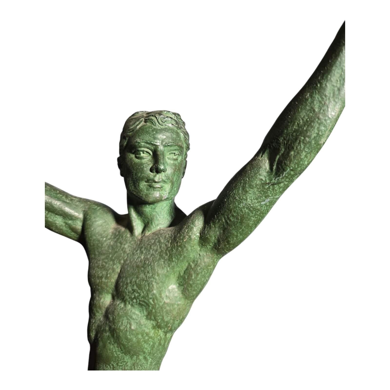 Art Deco Bronze-Skulptur - D.H. Chiparus (Signiert J. Darcourt), ca. 1930 (Mitte des 20. Jahrhunderts) im Angebot