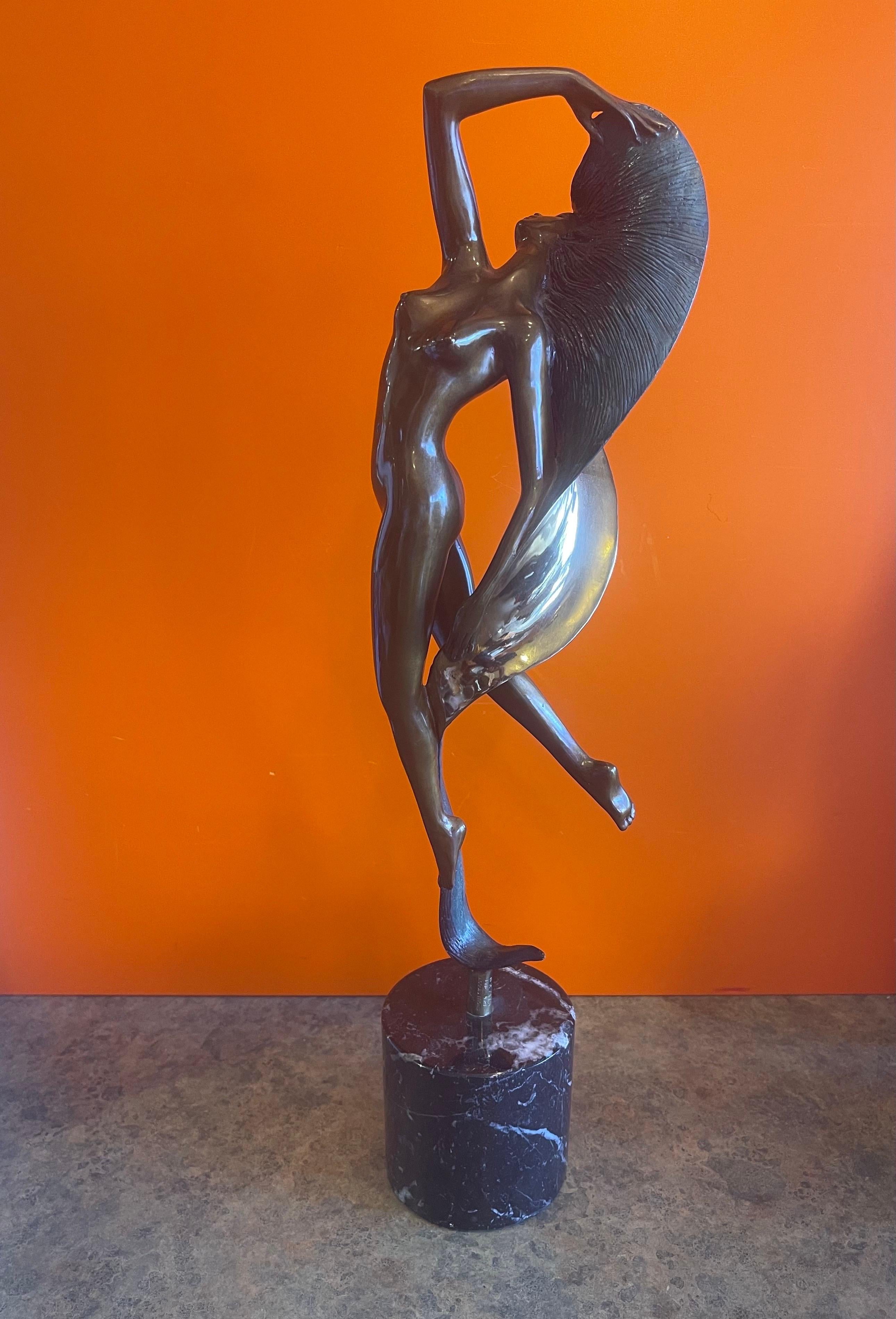 Sculpture en bronze Art Déco intitulée « Dance Step » par Angelo Basso en vente 7